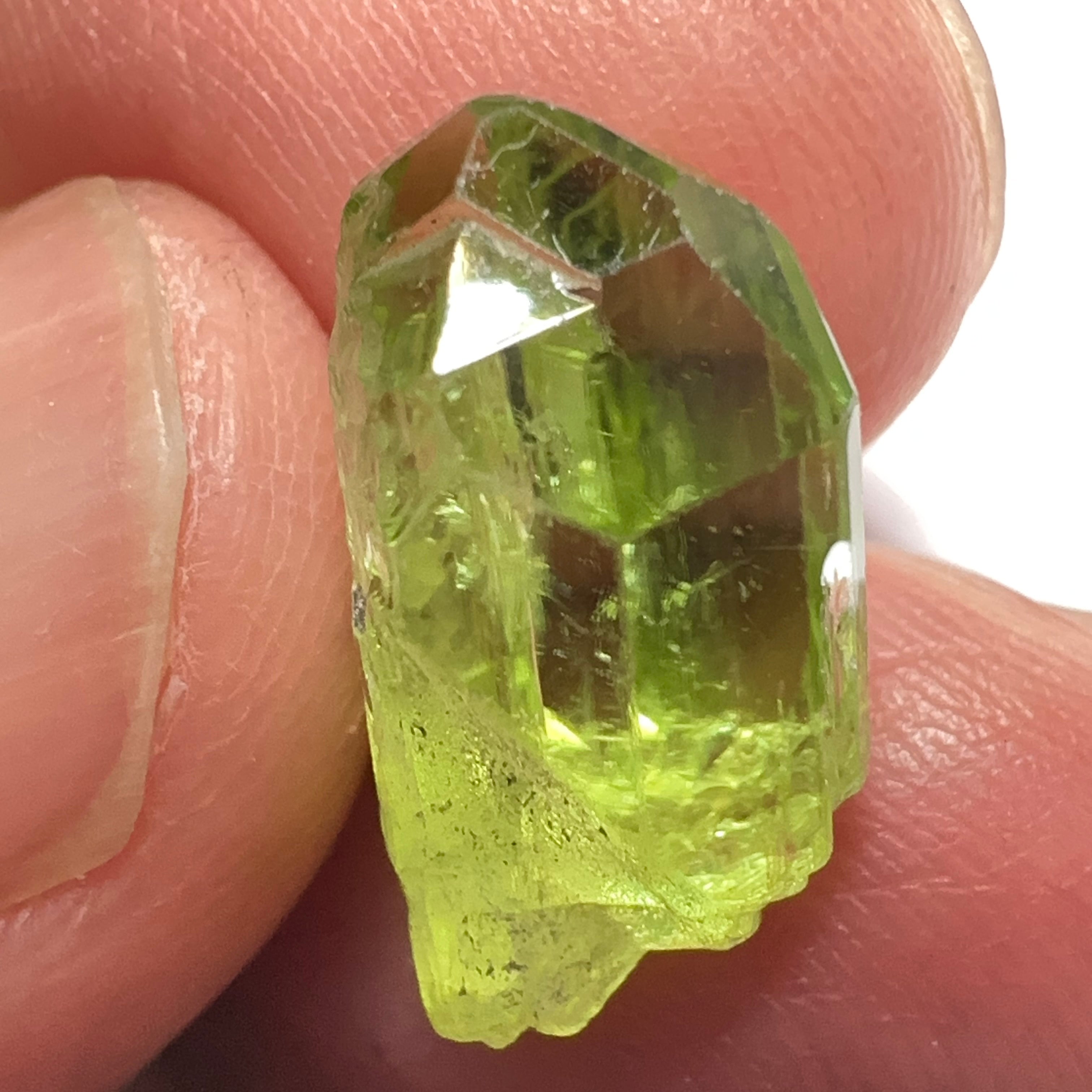 Diopside crystal, 1.5gm, Merelani, Tanzania - facetable portion