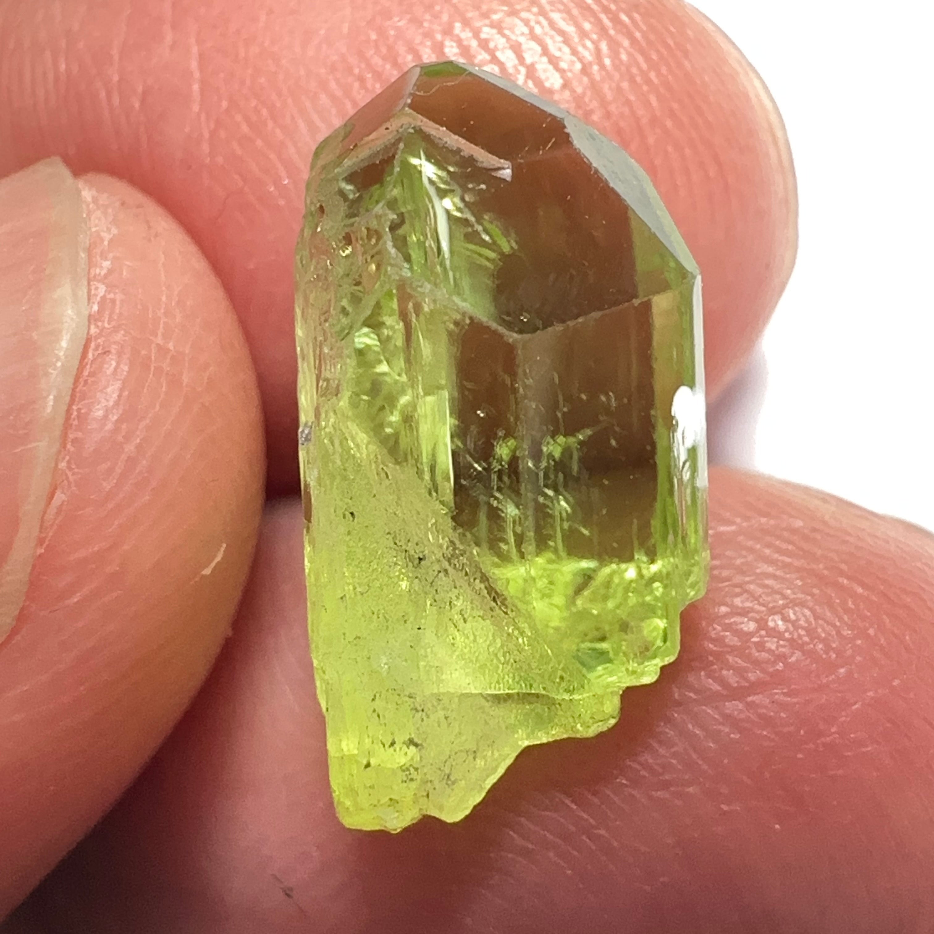 Diopside crystal, 1.5gm, Merelani, Tanzania - facetable portion