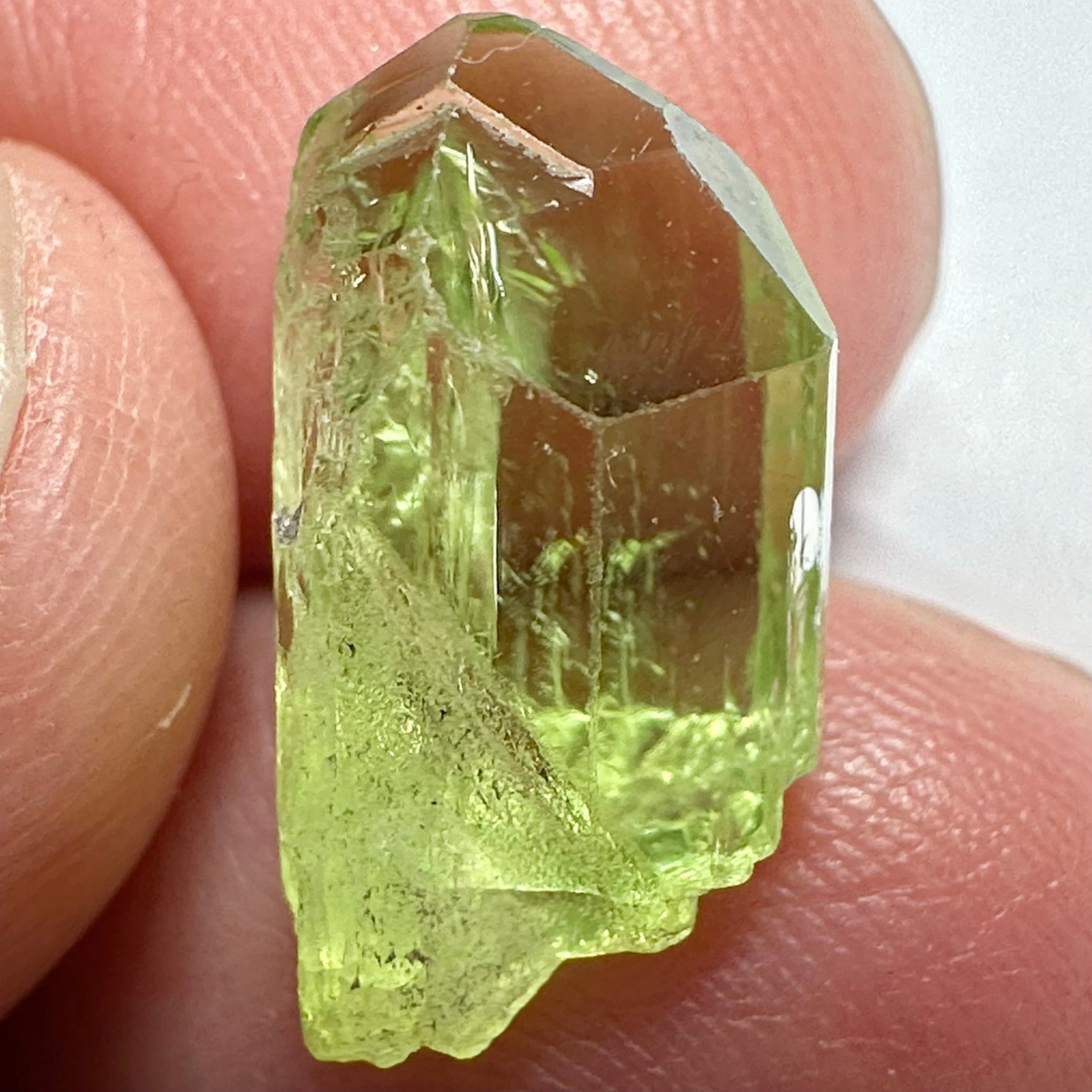 Diopside crystal, 1.5gm, Merelani, Tanzania - facetable portion