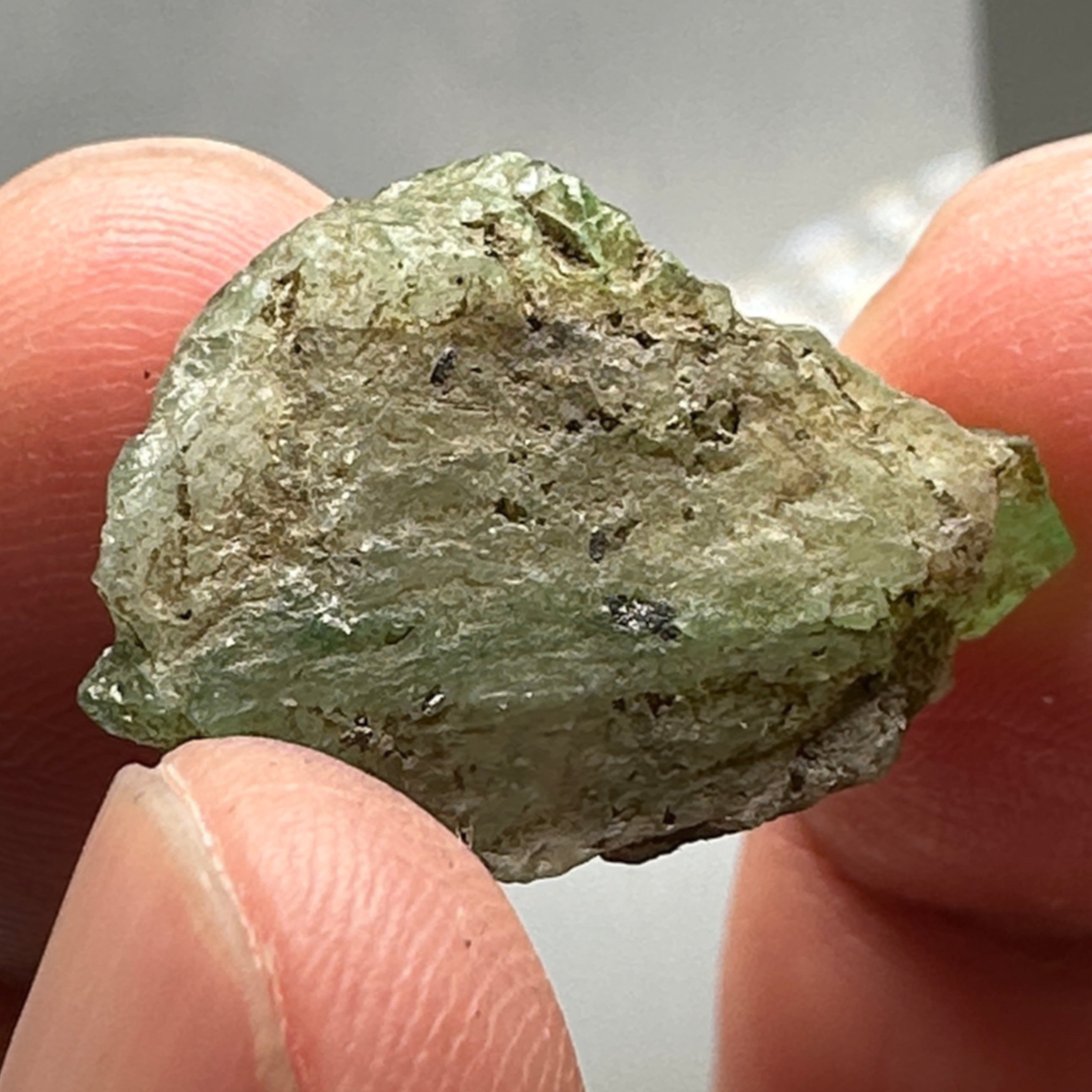 Tsavorite Crystal, 30.00ct, Merelani. Tanzania