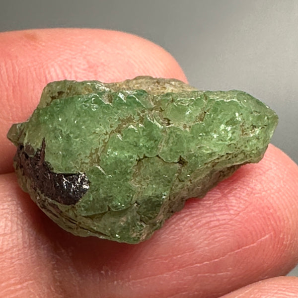 Tsavorite Crystal, 30.00ct, Merelani. Tanzania