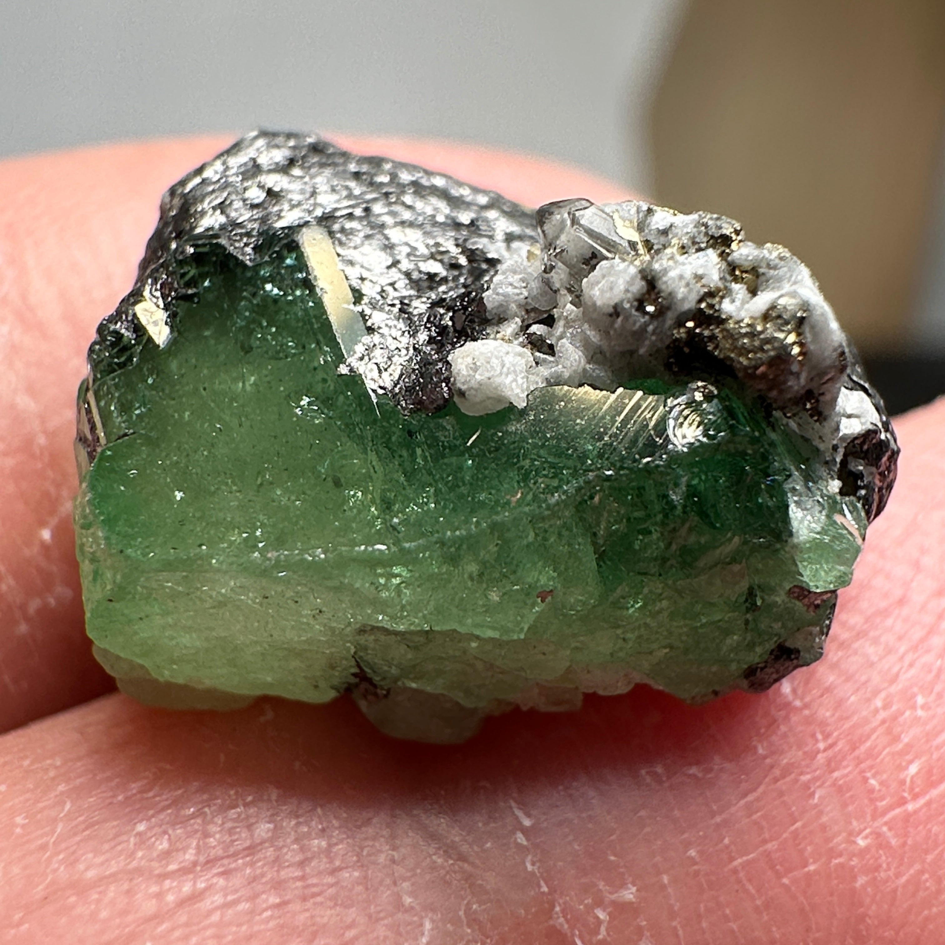 Tsavorite Crystal on Matrix. 13.73ct, Merelani. Tanzania, Untreated Unheated