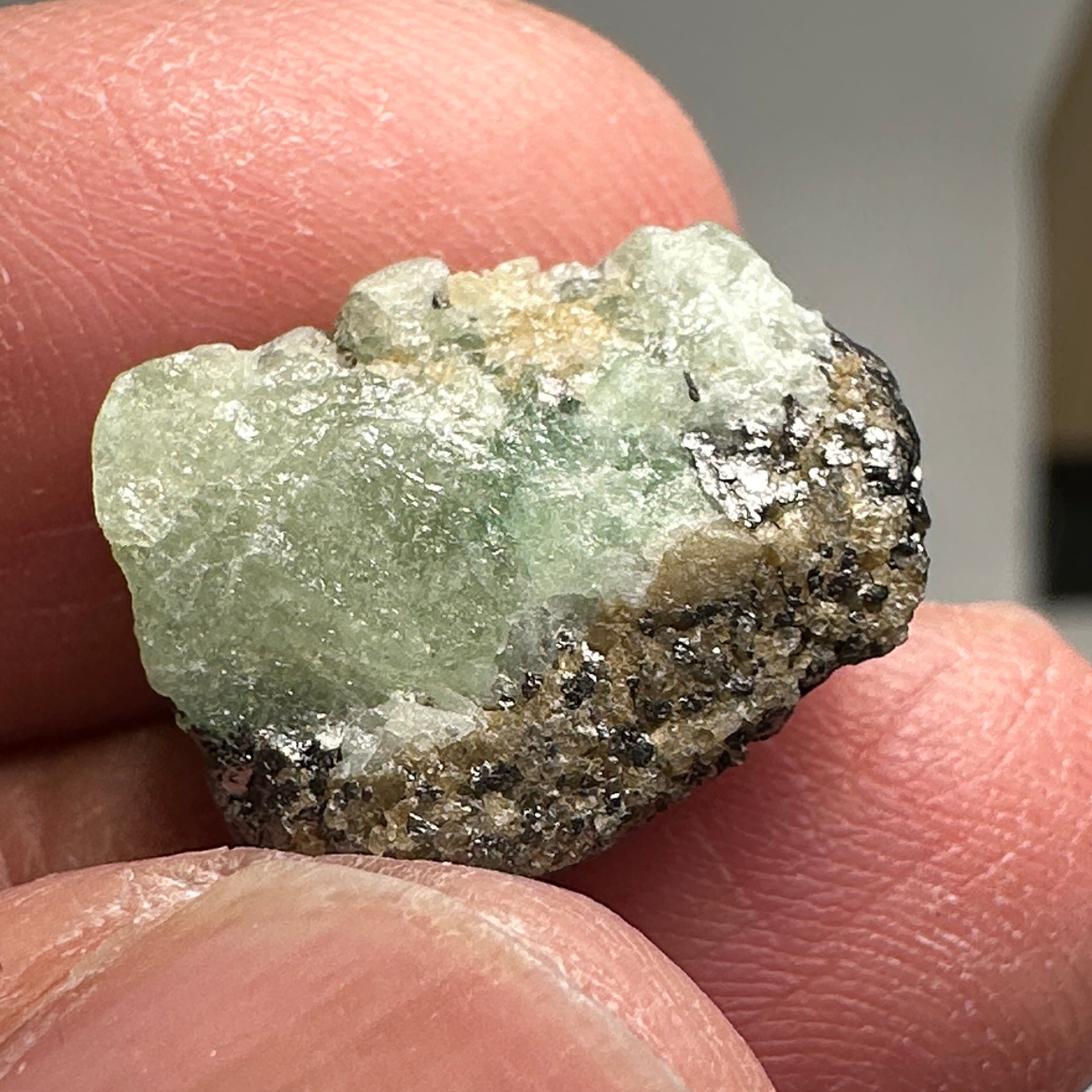 Tsavorite Crystal on Matrix. 13.73ct, Merelani. Tanzania, Untreated Unheated