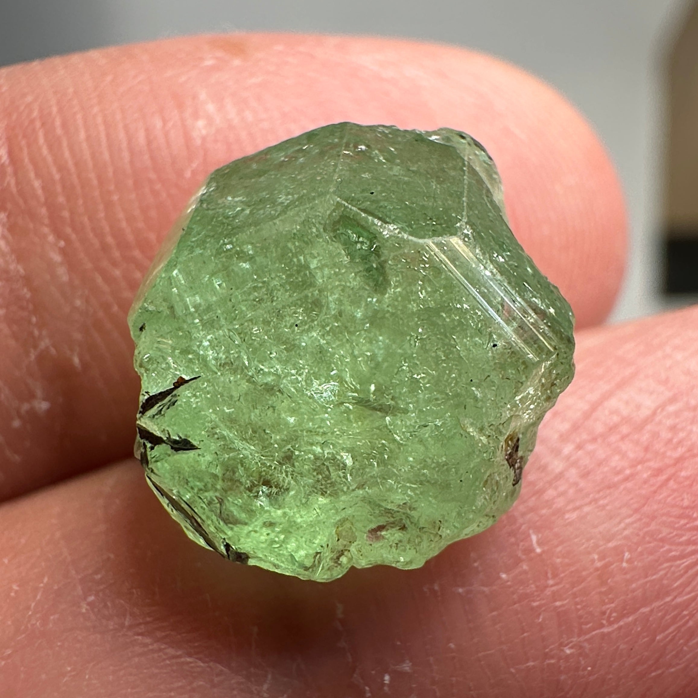 Tsavorite Crystal on Matrix. 10.94ct, Merelani. Tanzania