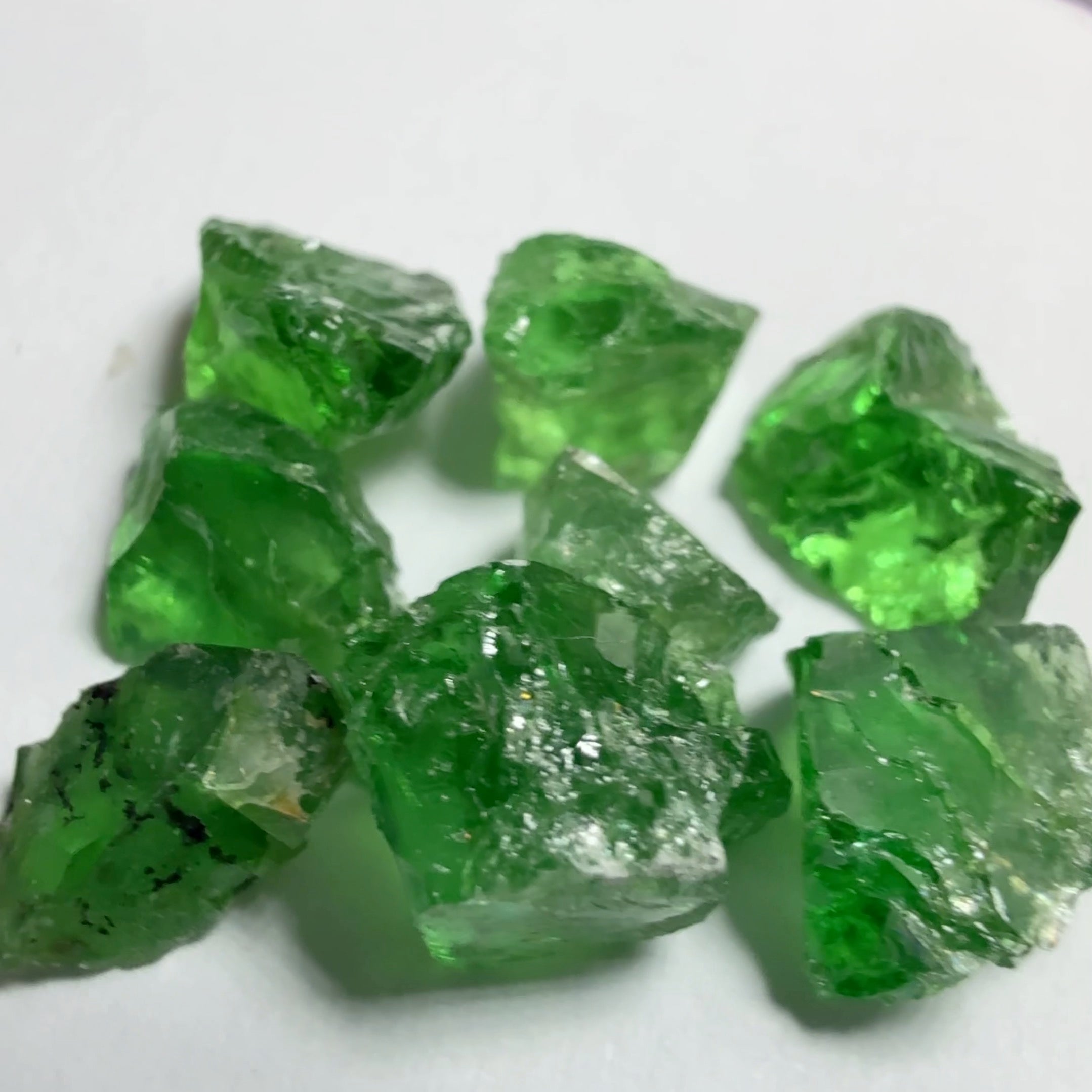 Tsavorite Garnet Lot, 9.62ct, Tanzania, Untreated Unheated, 8pcs, just above 1ct av. VS-Si