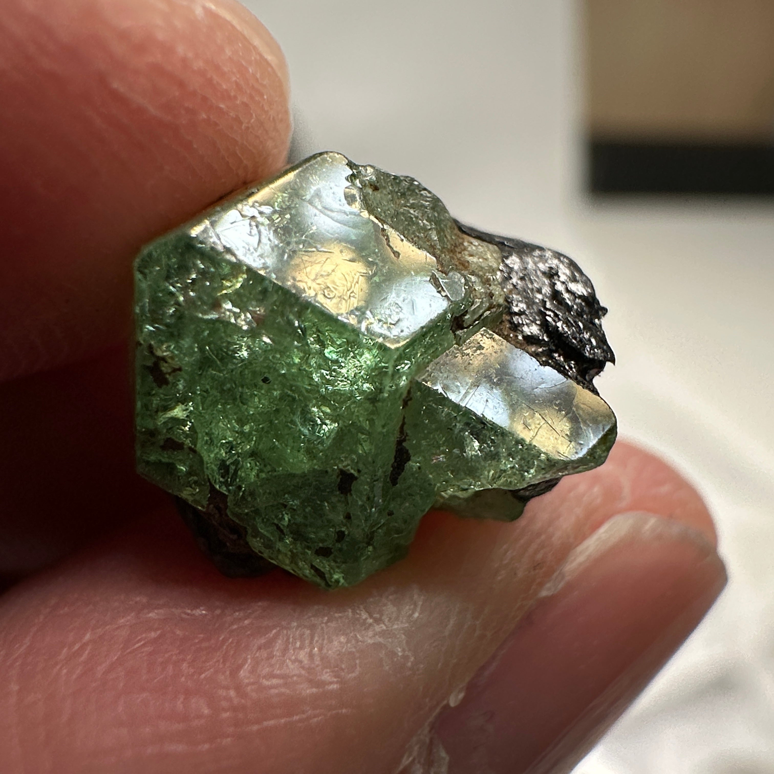 Tsavorite Crystal on Matrix. 10.72ct, Merelani. Tanzania