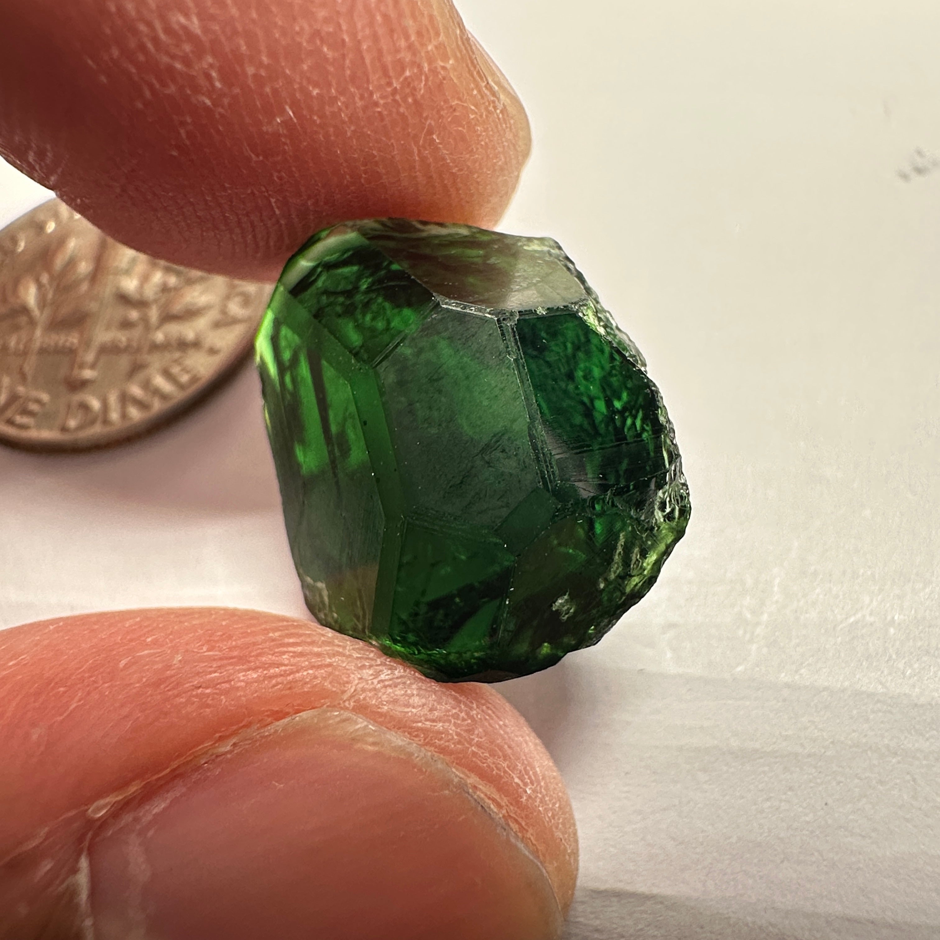 Chrome Tourmaline, 14.90ct, Tanzania, Untreated Unheated, VVS-IF with one spot, I have circled the spot in red on one of the pictures, stone is dark and shown in different lights and backgrounds, see all pictures.