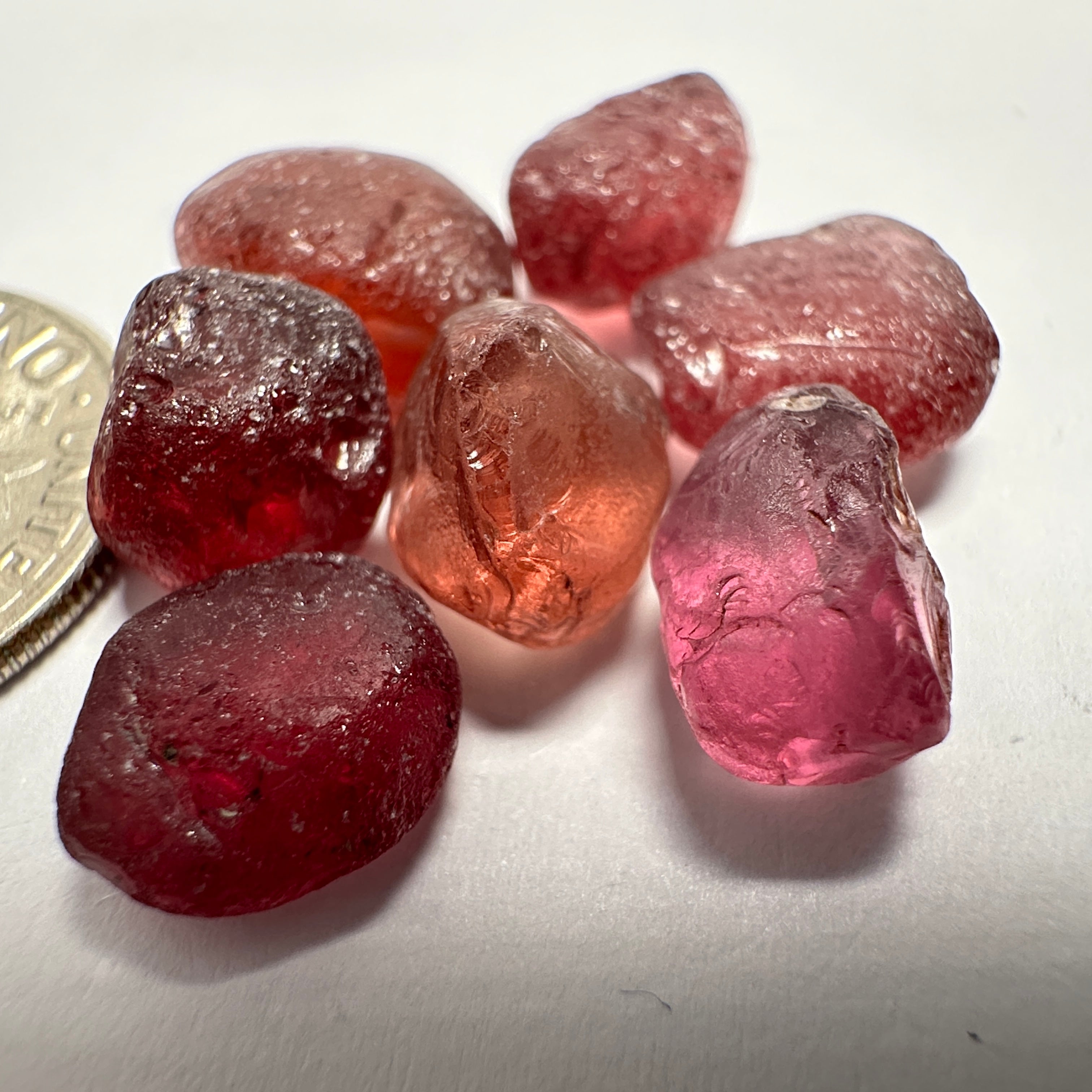 Mahenge Garnet Lot, 30.47ct, 7pcs lot, 4.35ct average. 1 pc flat shape, vs-vvs, Unheated Untreated, Tanzania