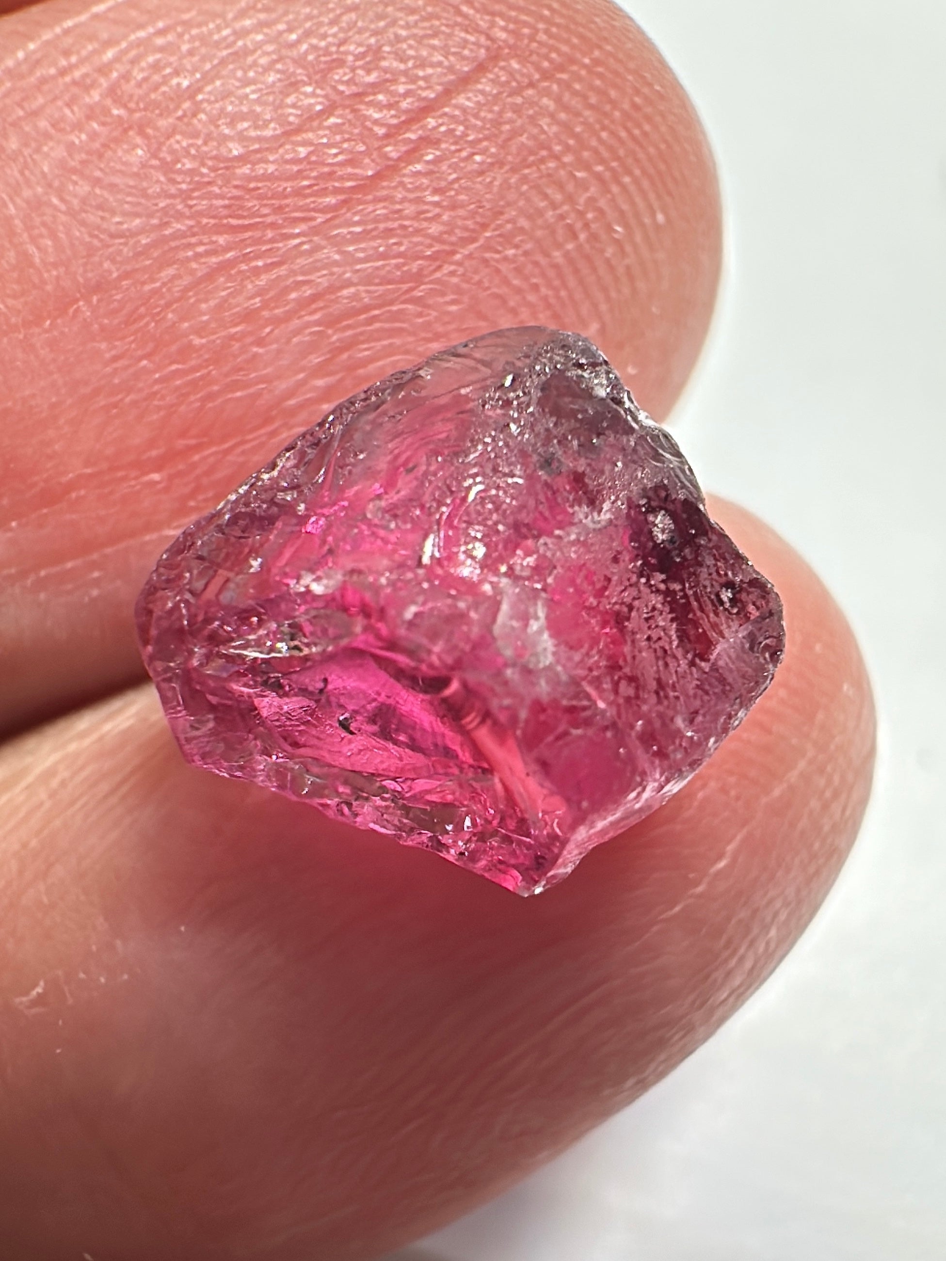 Mahenge Garnet, 7.45ct, Mahenge, Tanzania, Untreated Unheated, spots inside