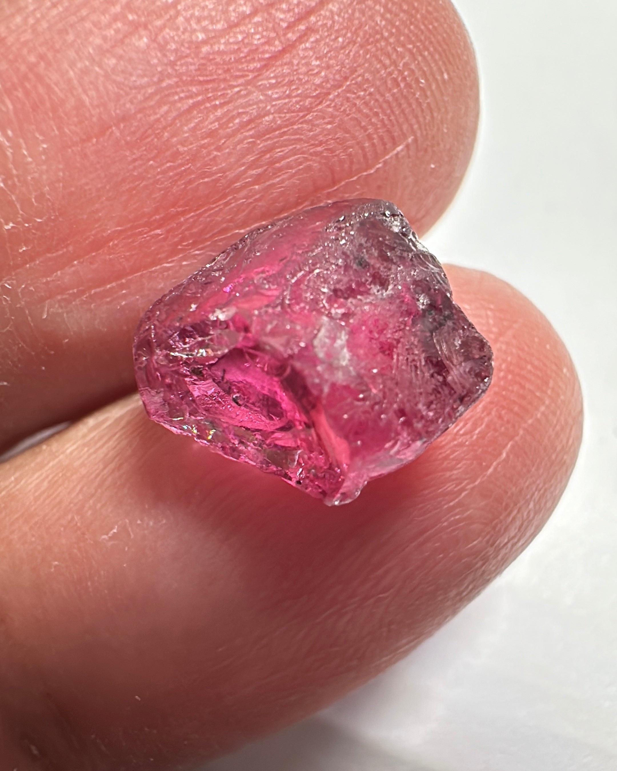 Mahenge Garnet, 7.45ct, Mahenge, Tanzania, Untreated Unheated, spots inside