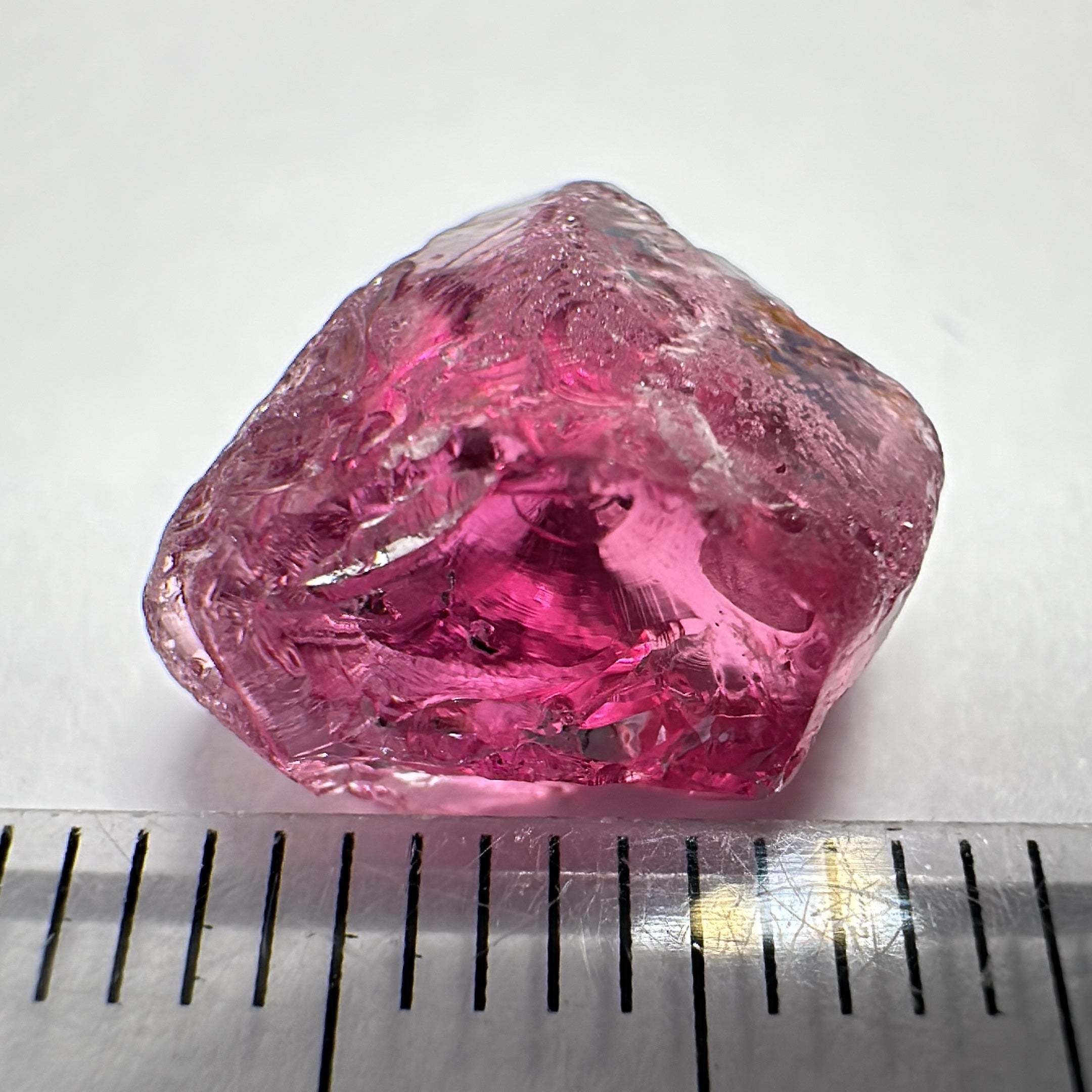 Mahenge Garnet, 7.45ct, Mahenge, Tanzania, Untreated Unheated, spots inside