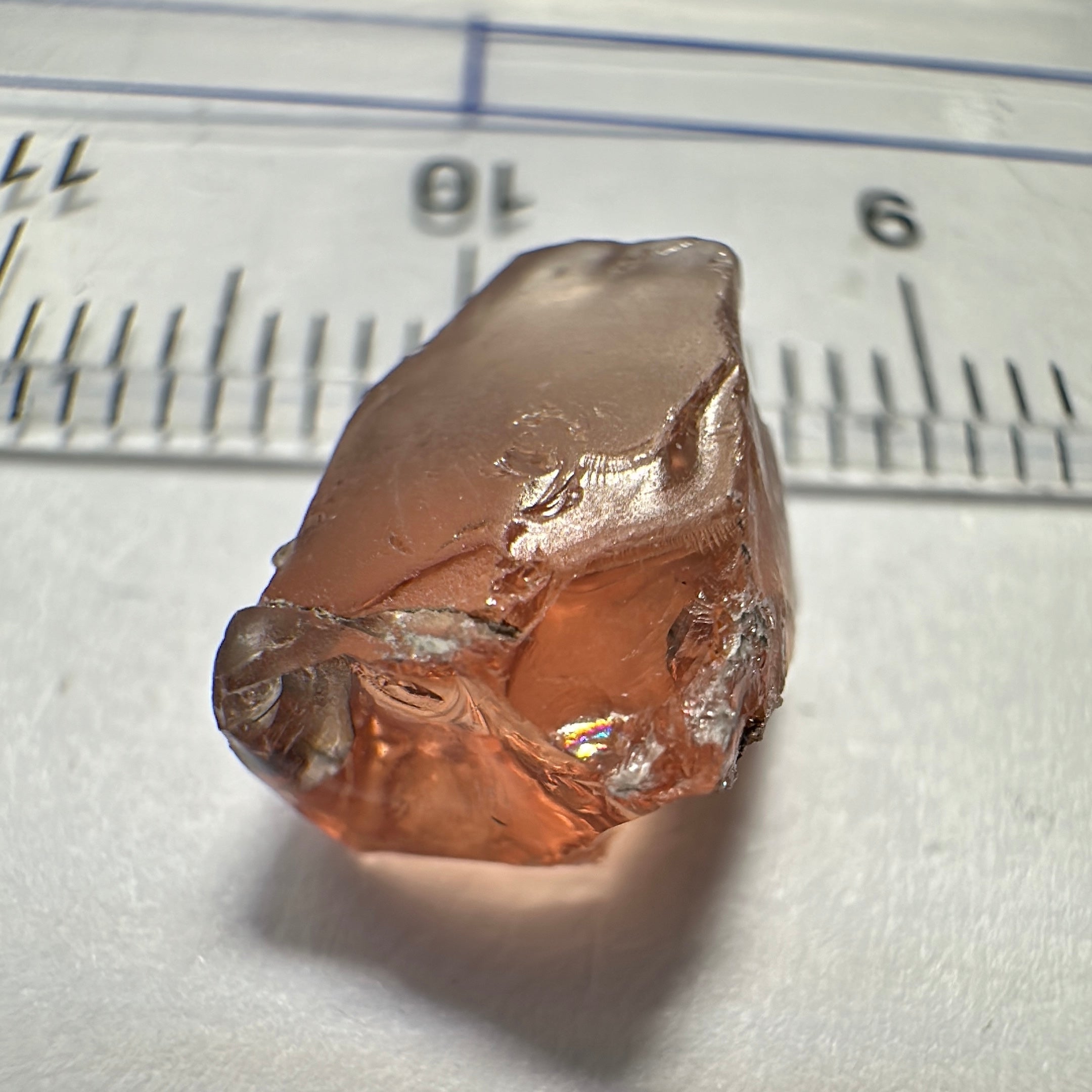 Peach Malaya Garnet, 5.10ct, vvs with very slight silk, slightly flattish shape, see pictures, Unheated Untreated, Umba Valley Tanzania