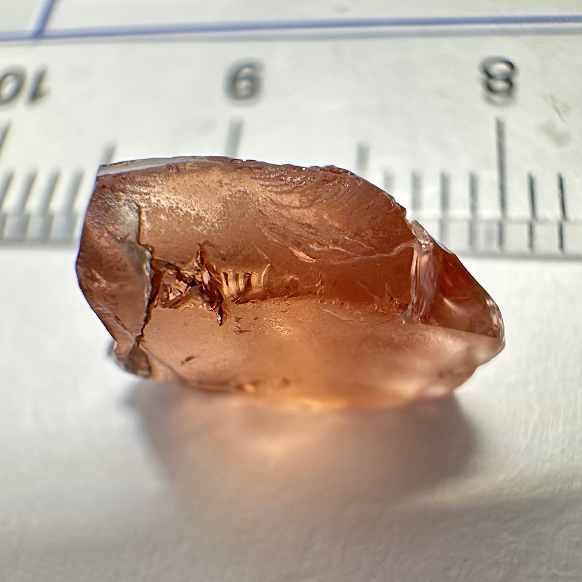 Peach Malaya Garnet, 5.10ct, vvs with very slight silk, slightly flattish shape, see pictures, Unheated Untreated, Umba Valley Tanzania