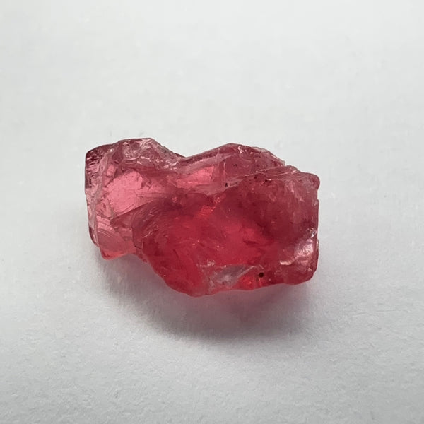 2.53ct Spinel, Mahenge, Untreated Unheated, very slight veils, slight cracks on the outside need to be removed on disk
