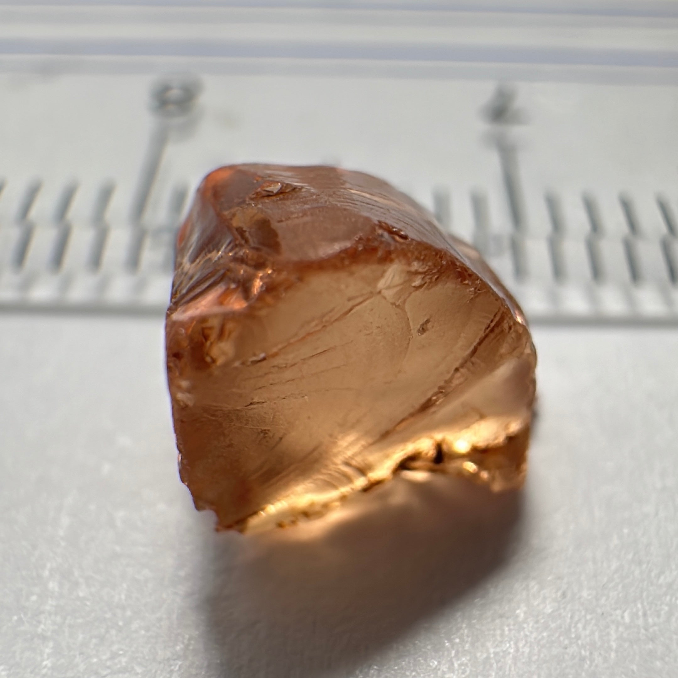 Peach Malaya Garnet, 3.39ct, vvs-if, Unheated Untreated, Umba Valley Tanzania