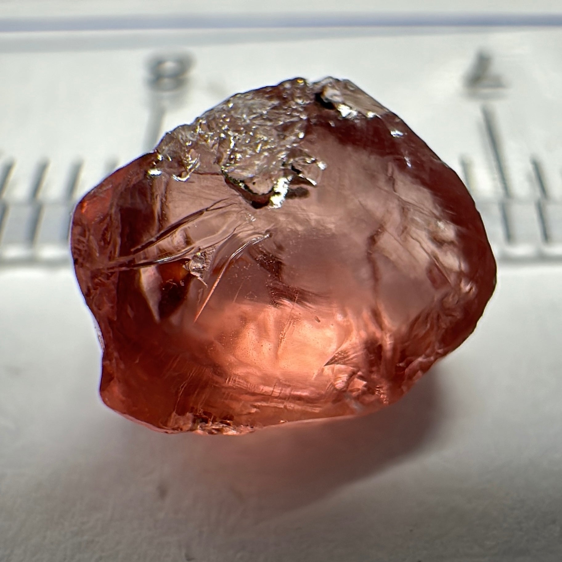 Peach Malaya Garnet, 3.95ct, vvs-if, Unheated Untreated, Umba Valley Tanzania