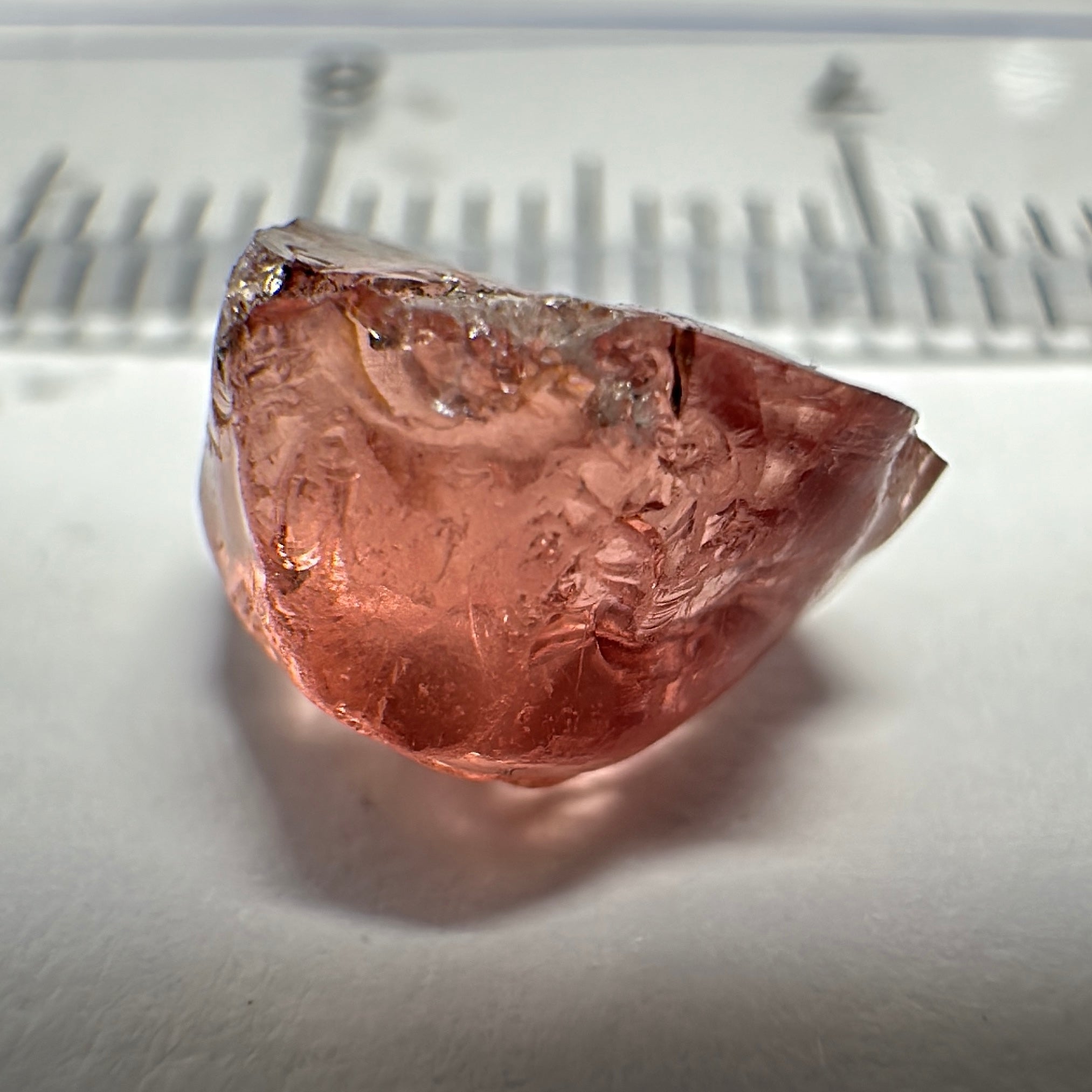 Peach Malaya Garnet, 3.95ct, vvs-if, Unheated Untreated, Umba Valley Tanzania