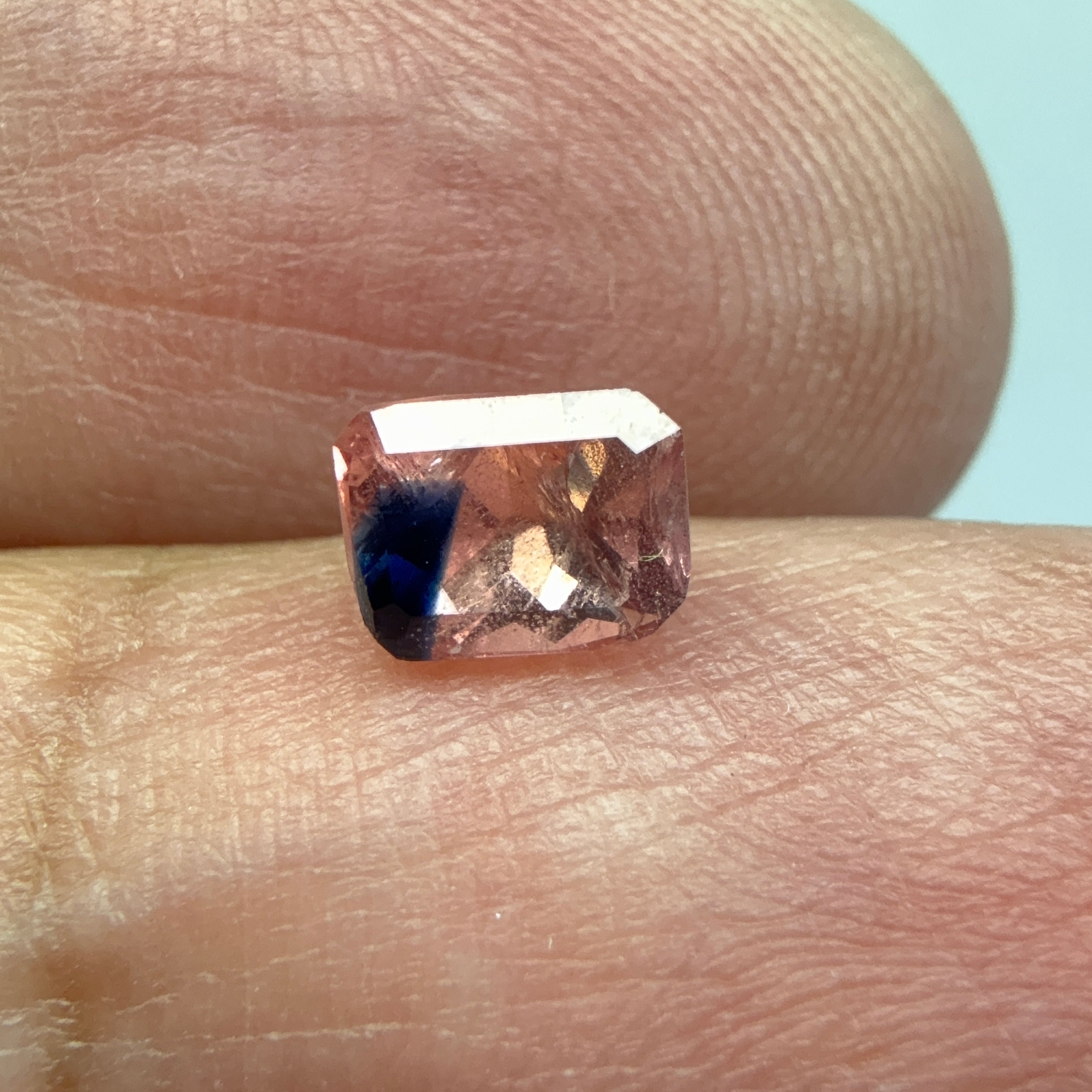 Winza Sapphire, native cut in Tanzania, 1.03ct, Winza, Tanzania, Untreated Unheated, the cut is really bad, it looks like a polished pebble! Going really cheap