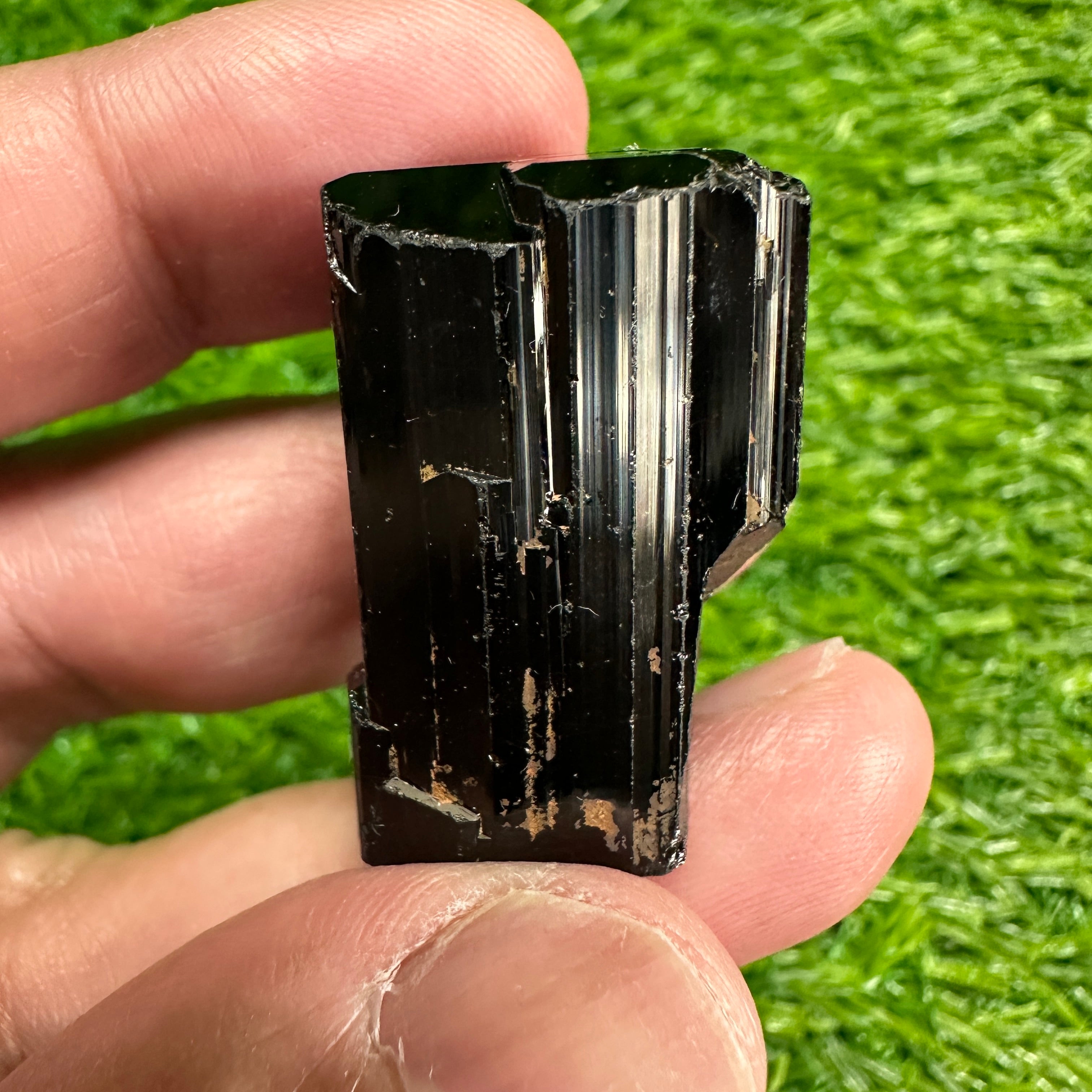 Black Tourmaline Crystal, 25gm, Tanzania, Untreated Unheated