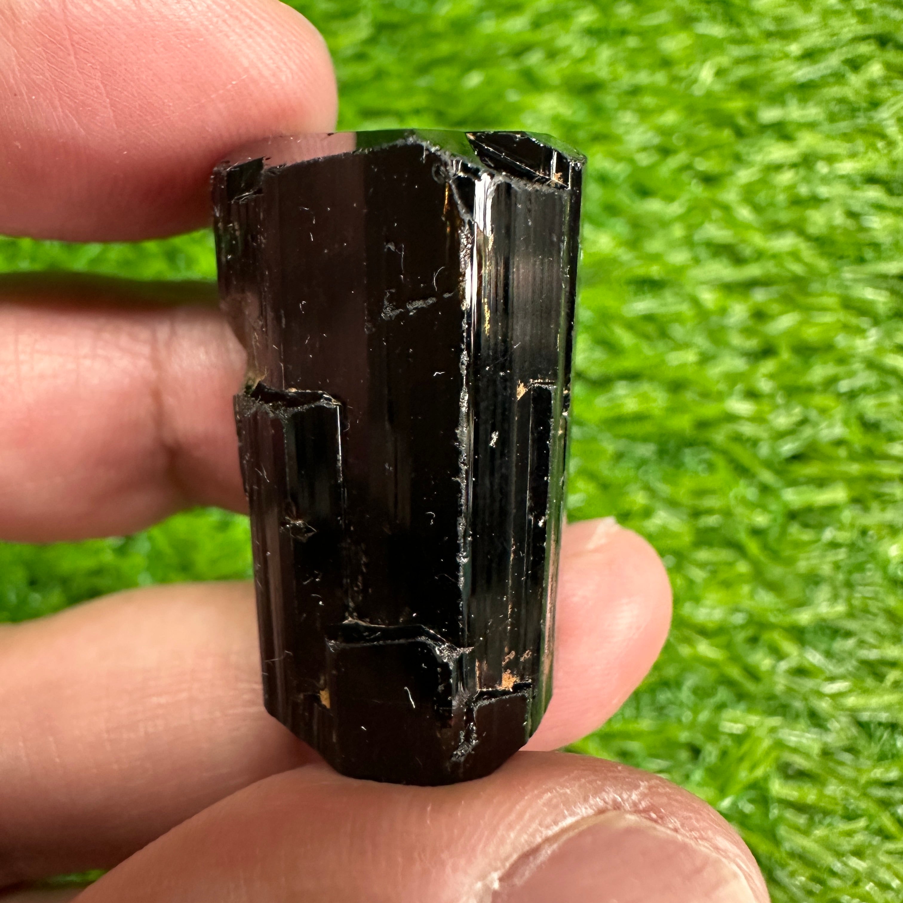 Black Tourmaline Crystal, 25gm, Tanzania, Untreated Unheated