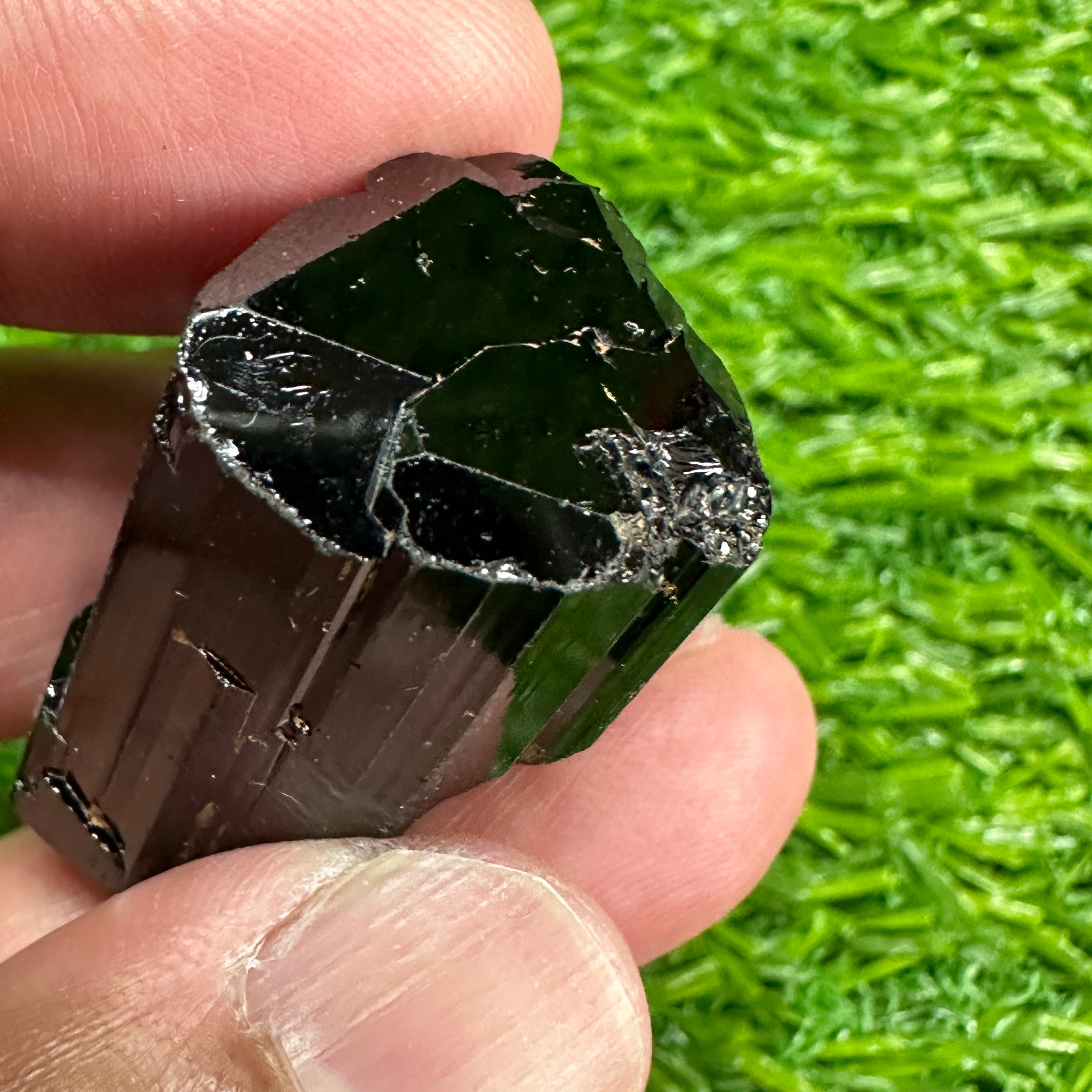 Black Tourmaline Crystal, 25gm, Tanzania, Untreated Unheated