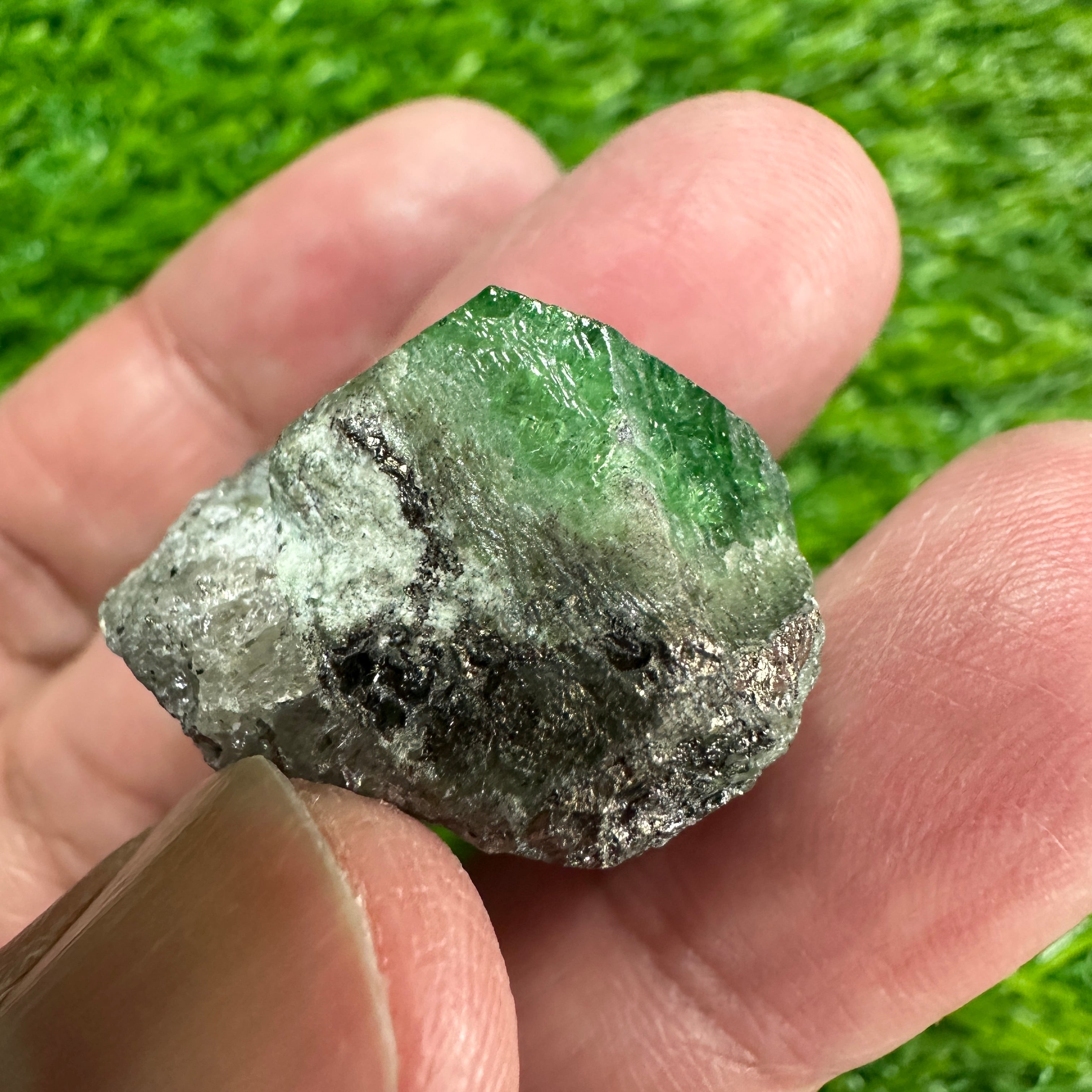 Tsavorite Garnet Crystal on Matrix, 13.90gm, Merelani, Tanzania, Untreated Unheated