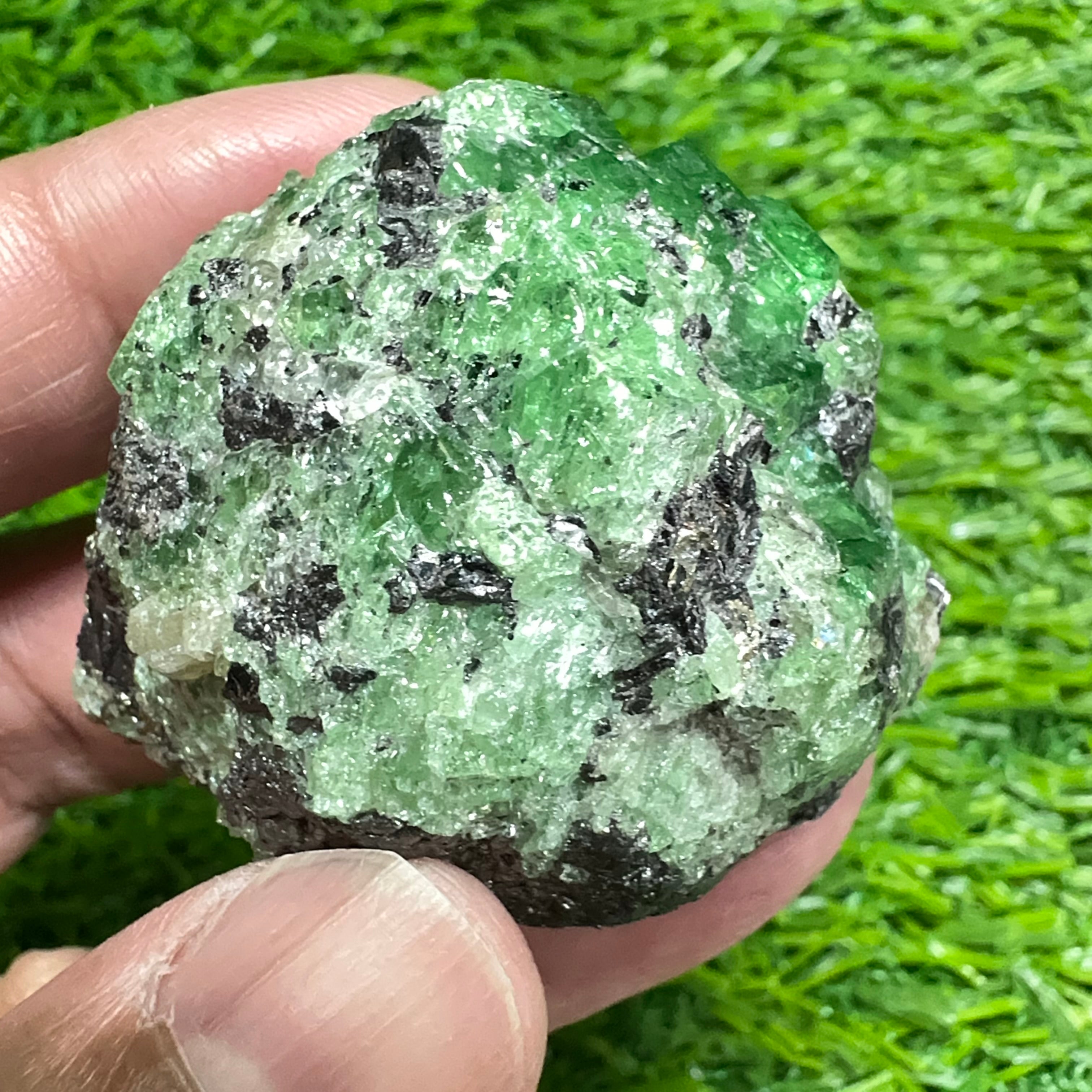 Tsavorite Garnet Crystal on Matrix, 94.20gm, Merelani, Tanzania, Untreated Unheated