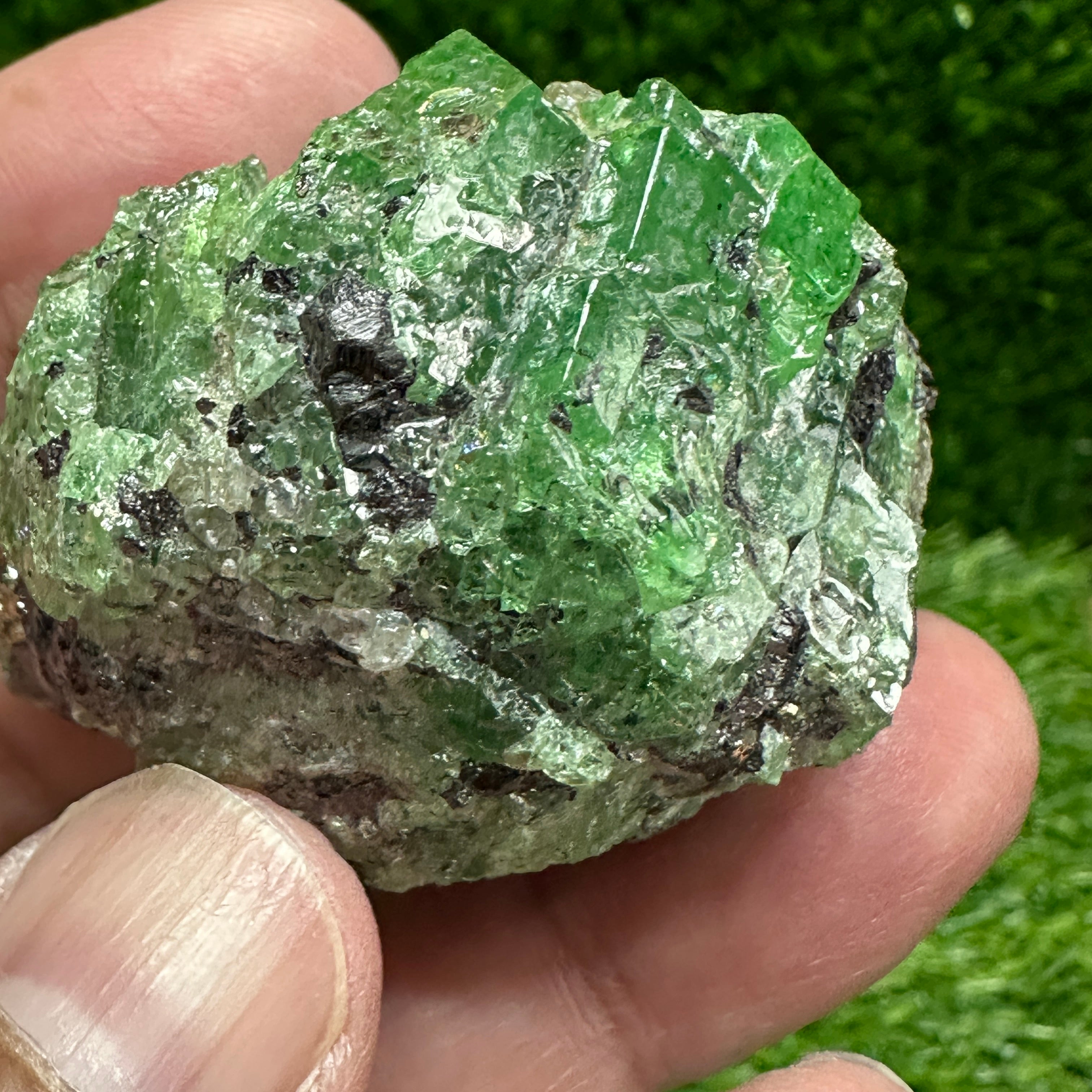 Tsavorite Garnet Crystal on Matrix, 94.20gm, Merelani, Tanzania, Untreated Unheated