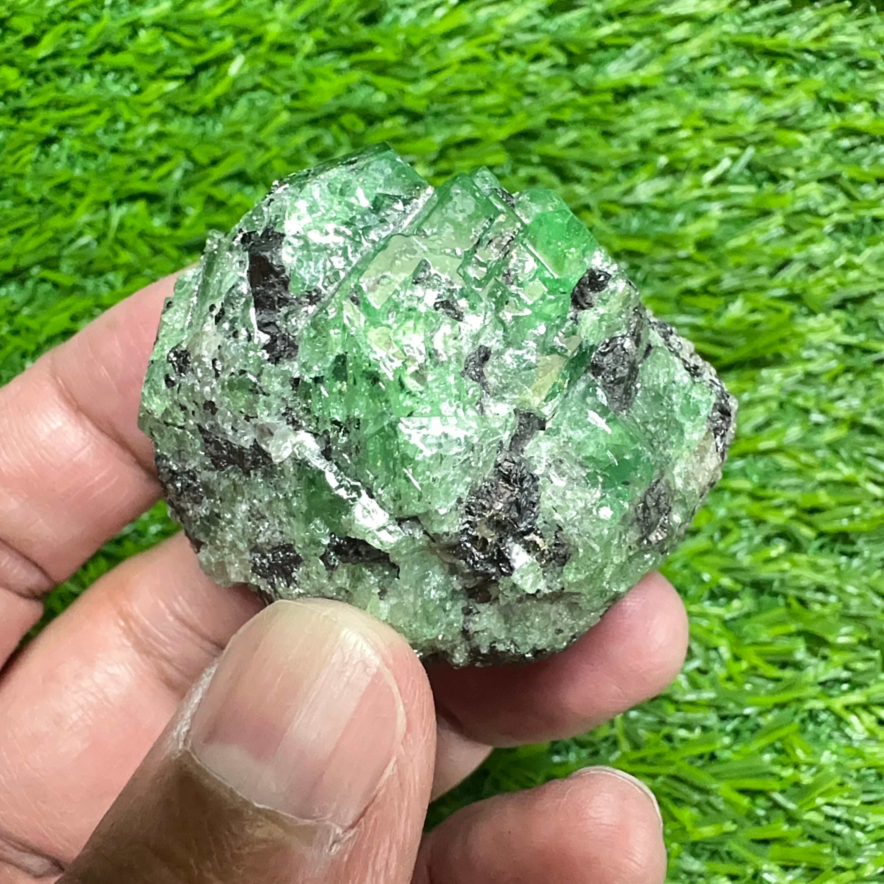 Tsavorite Garnet Crystal on Matrix, 94.20gm, Merelani, Tanzania, Untreated Unheated