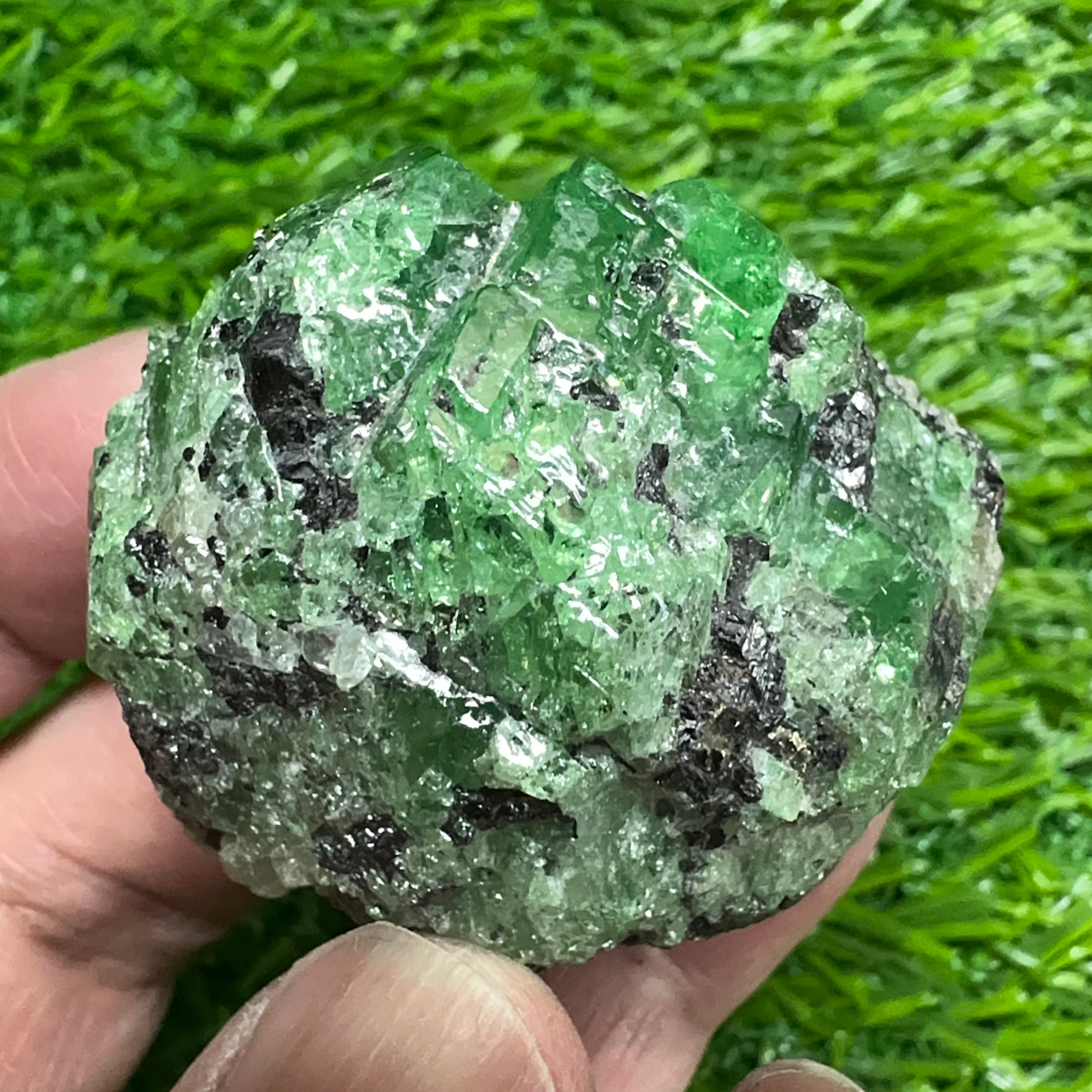 Tsavorite Garnet Crystal on Matrix, 94.20gm, Merelani, Tanzania, Untreated Unheated