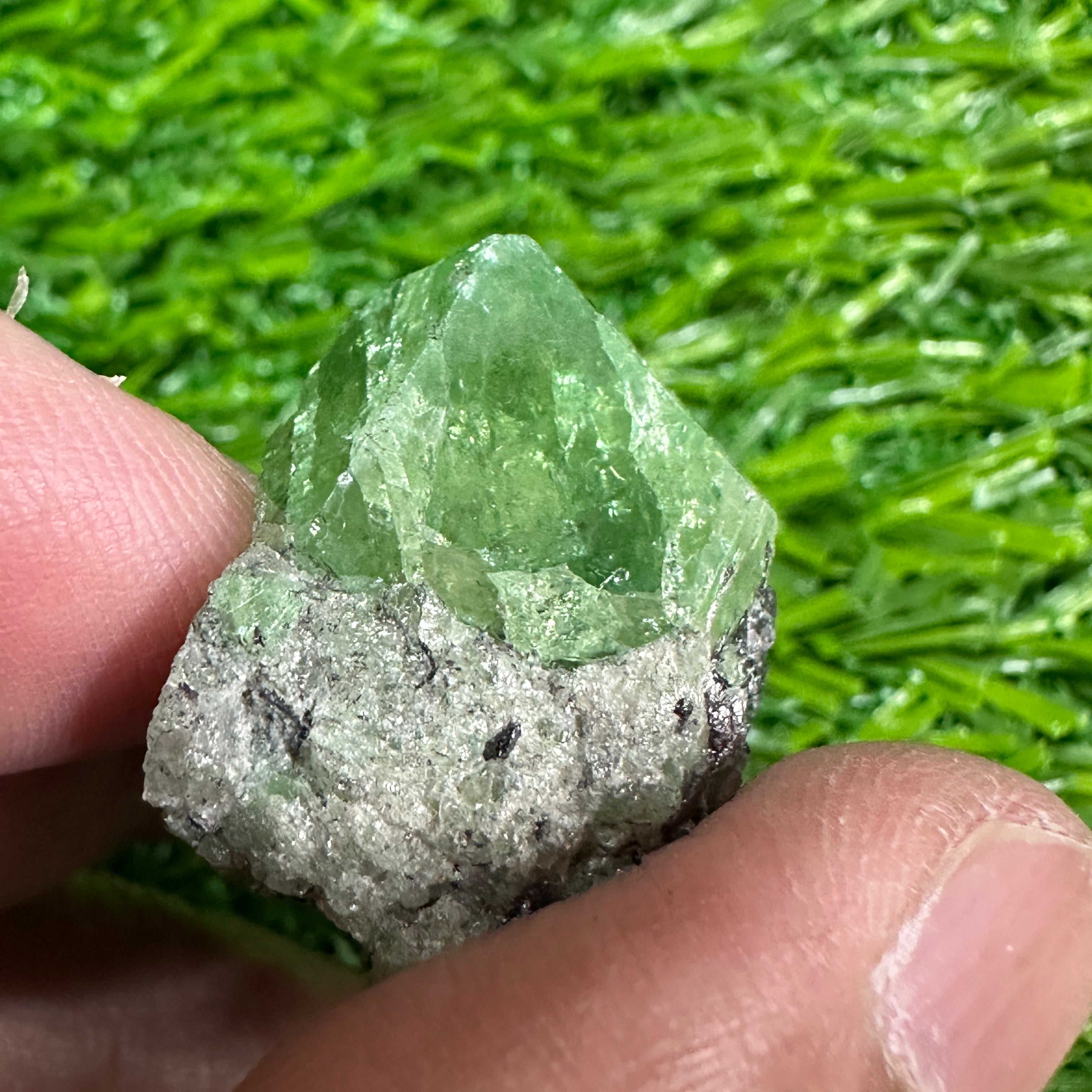 Tsavorite Garnet Crystal on Matrix, 15.1gm, Merelani, Tanzania, Untreated Unheated