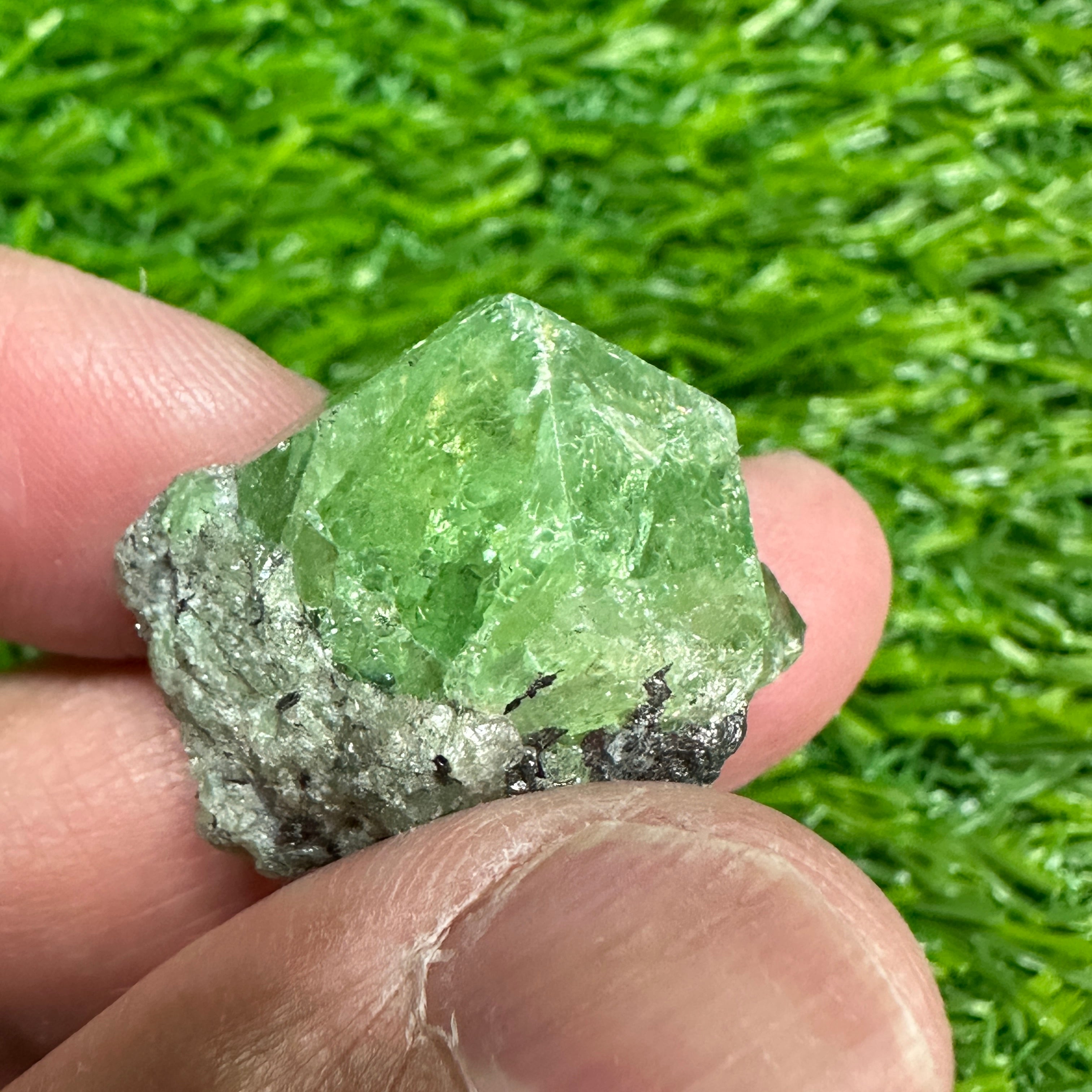 Tsavorite Garnet Crystal on Matrix, 15.1gm, Merelani, Tanzania, Untreated Unheated