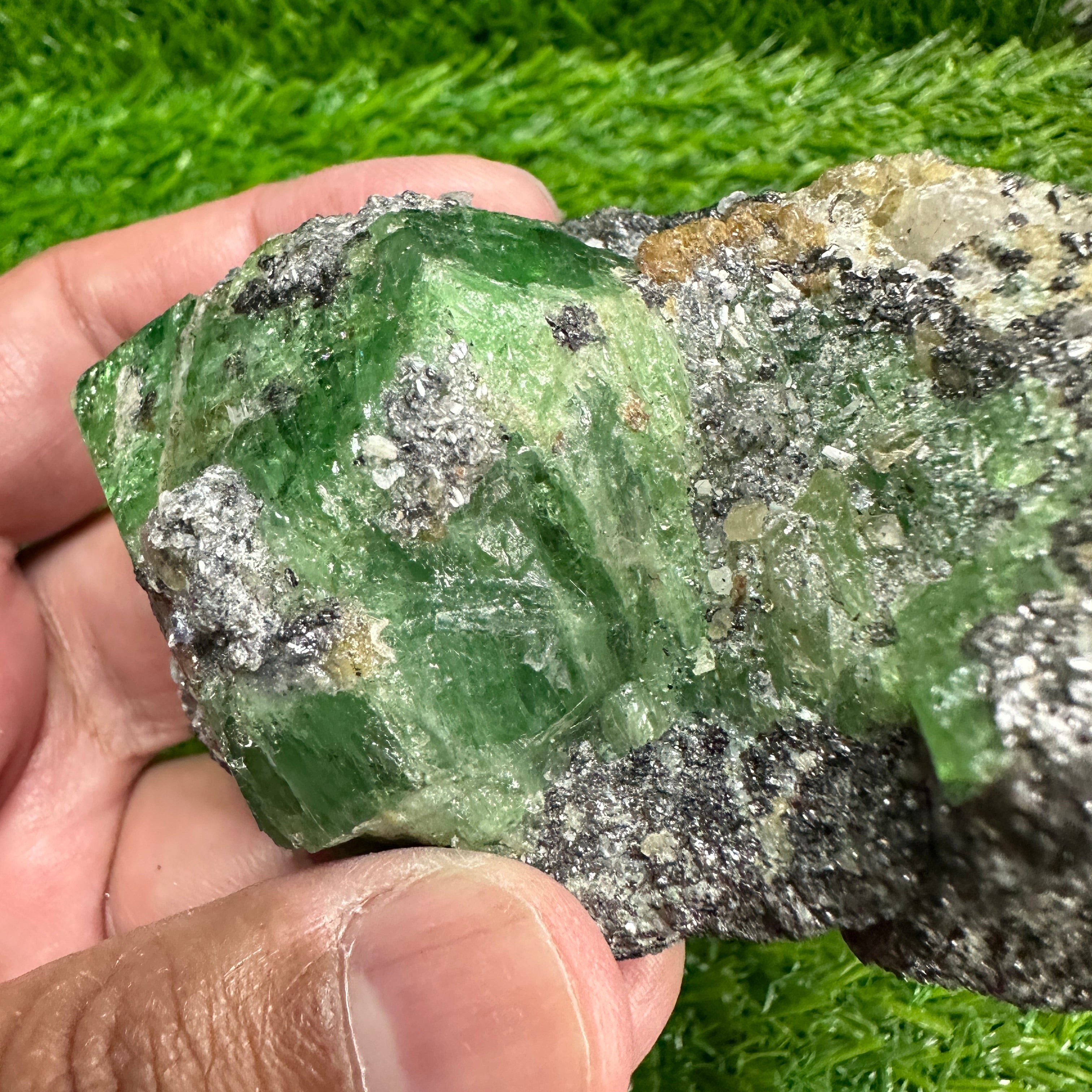 Tsavorite Garnet Crystal on Matrix, 247gm, Merelani, Tanzania, Untreated Unheated