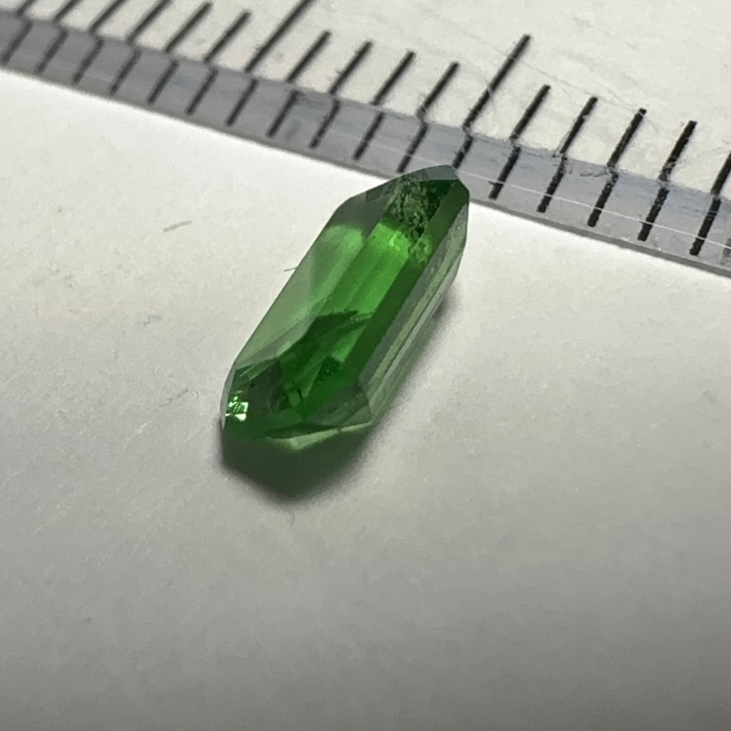 Tsavorite Garnet, 0.52ct, Kenya, Unheated Untreated, native cut.