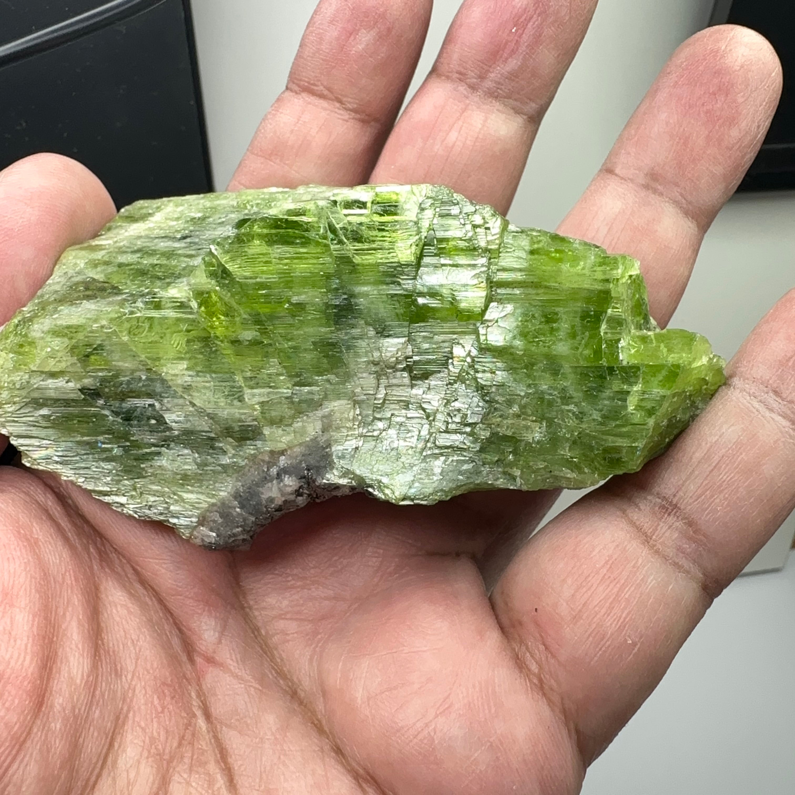 Tremolite Crystal from Merelani, 164.90gm, Rare, fully crystalized and etched from all sides, looks like multiple crystals formed together, gemmy