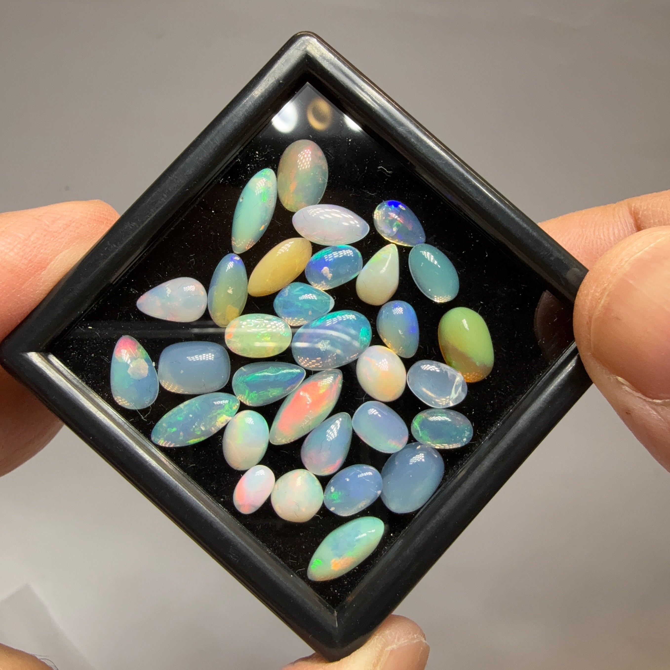 Mixed Ethiopian Opal box