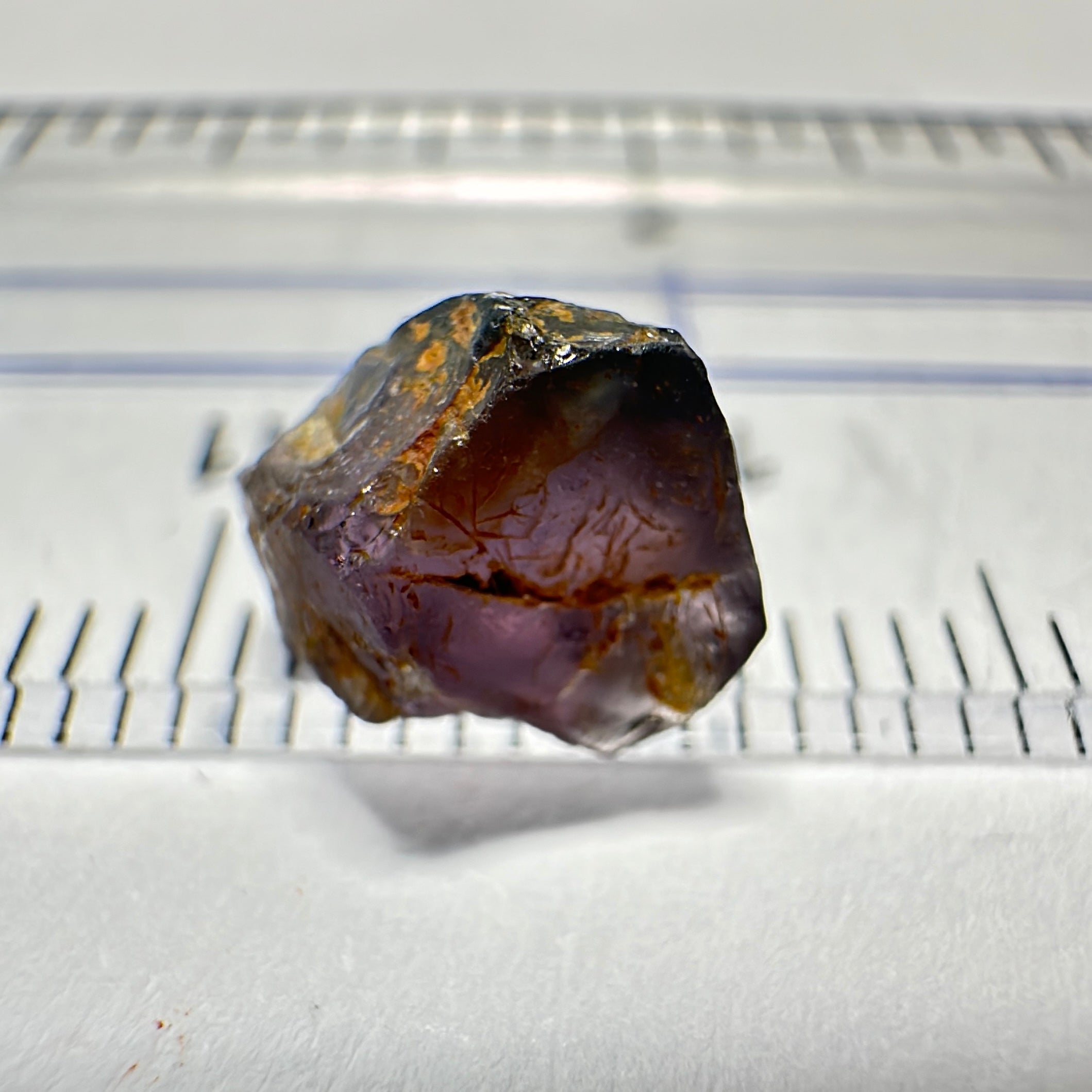 Mahenge Spinel, 2.63ct, Mahenge, Tanzania, Untreated Unheated. vvs, some skin issues, silky