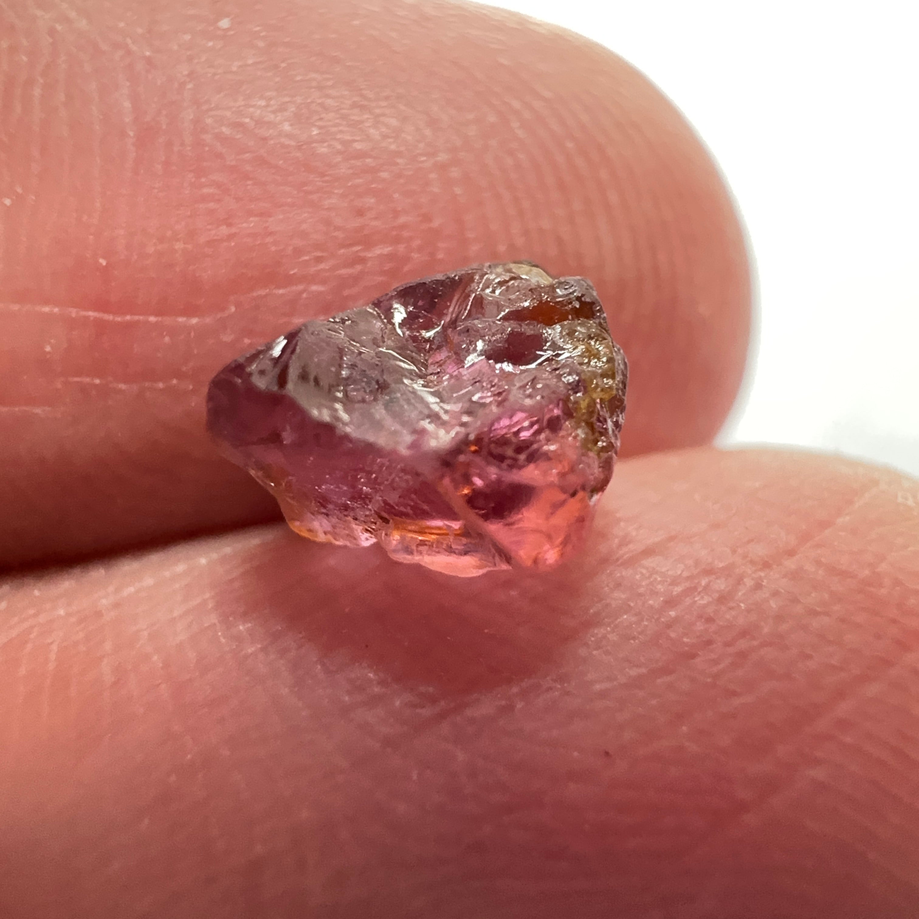 Mahenge Spinel, 1.62ct, Mahenge, Tanzania, Untreated Unheated. Si-vs