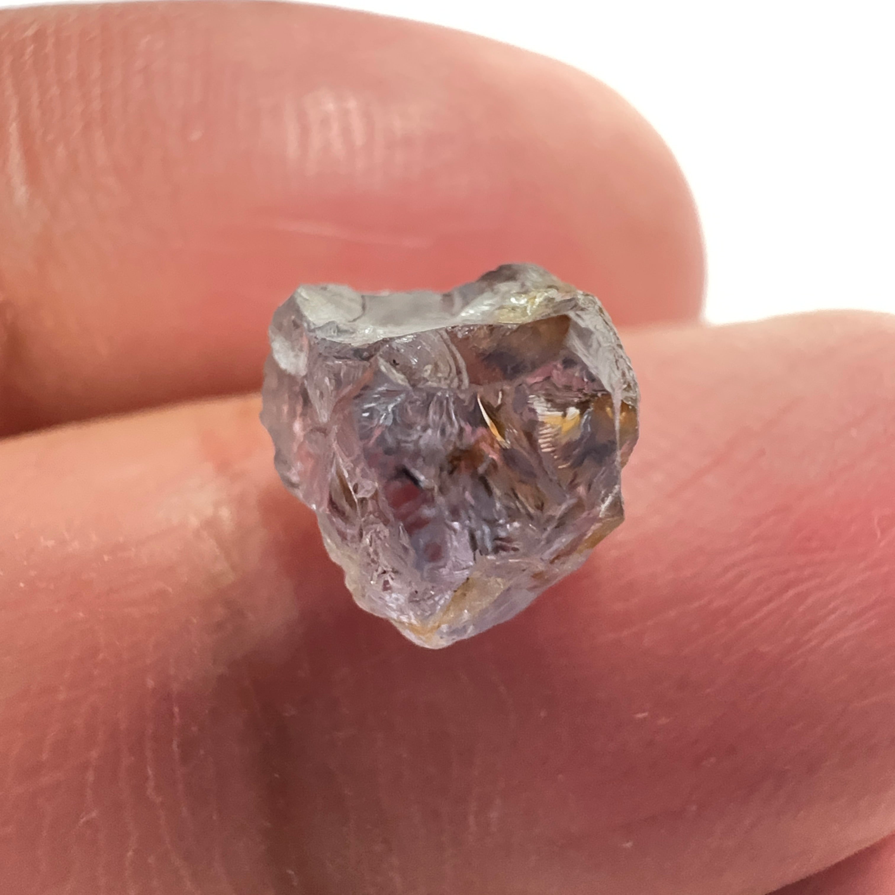 Mahenge Spinel, 3.34ct, Mahenge, Tanzania, Untreated Unheated. Cracks on the outside going 2mm in, rest VVS-IF