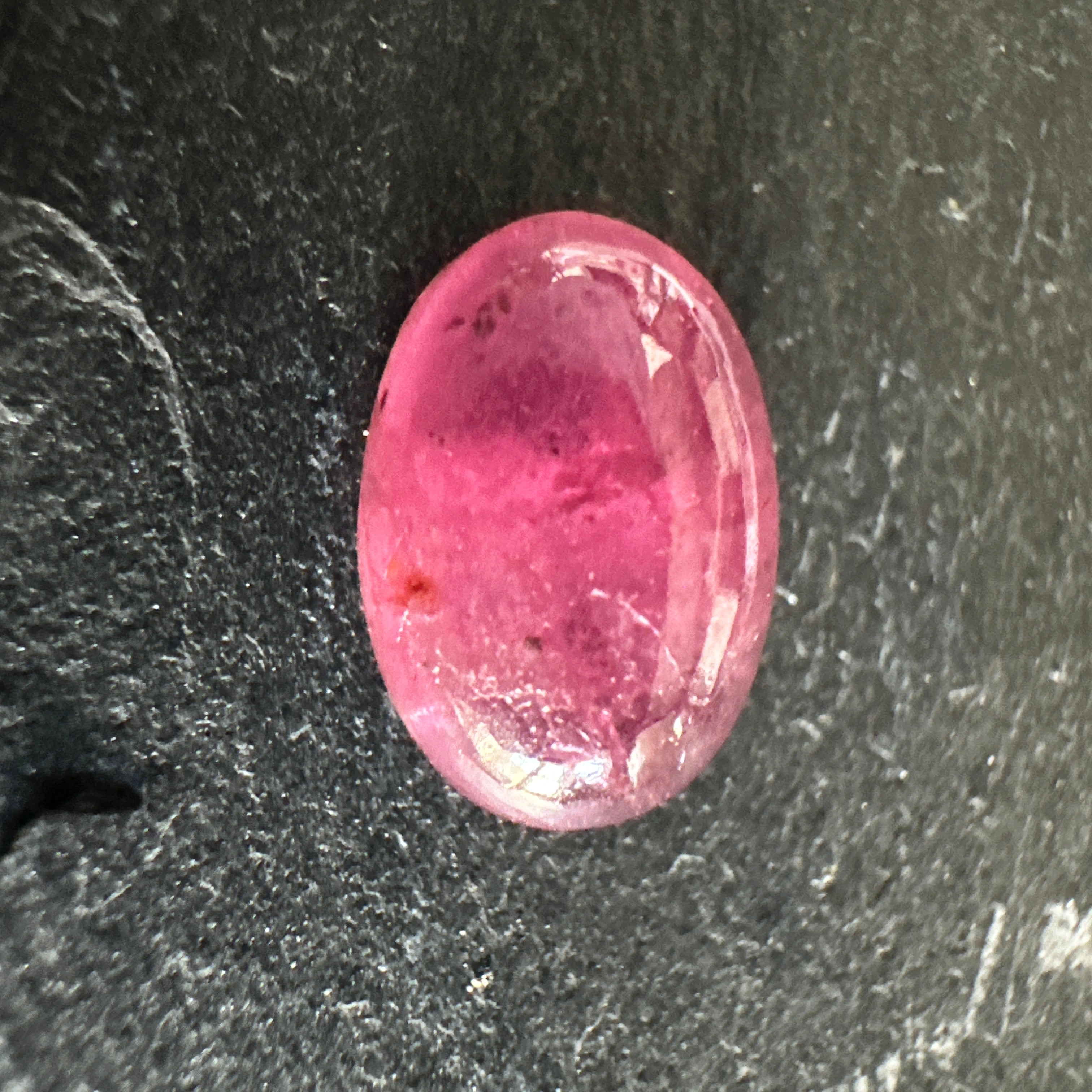 Sapphire Cabochon, 2.80ct, Umba Valley, Tanzania. Untreated Unheated.