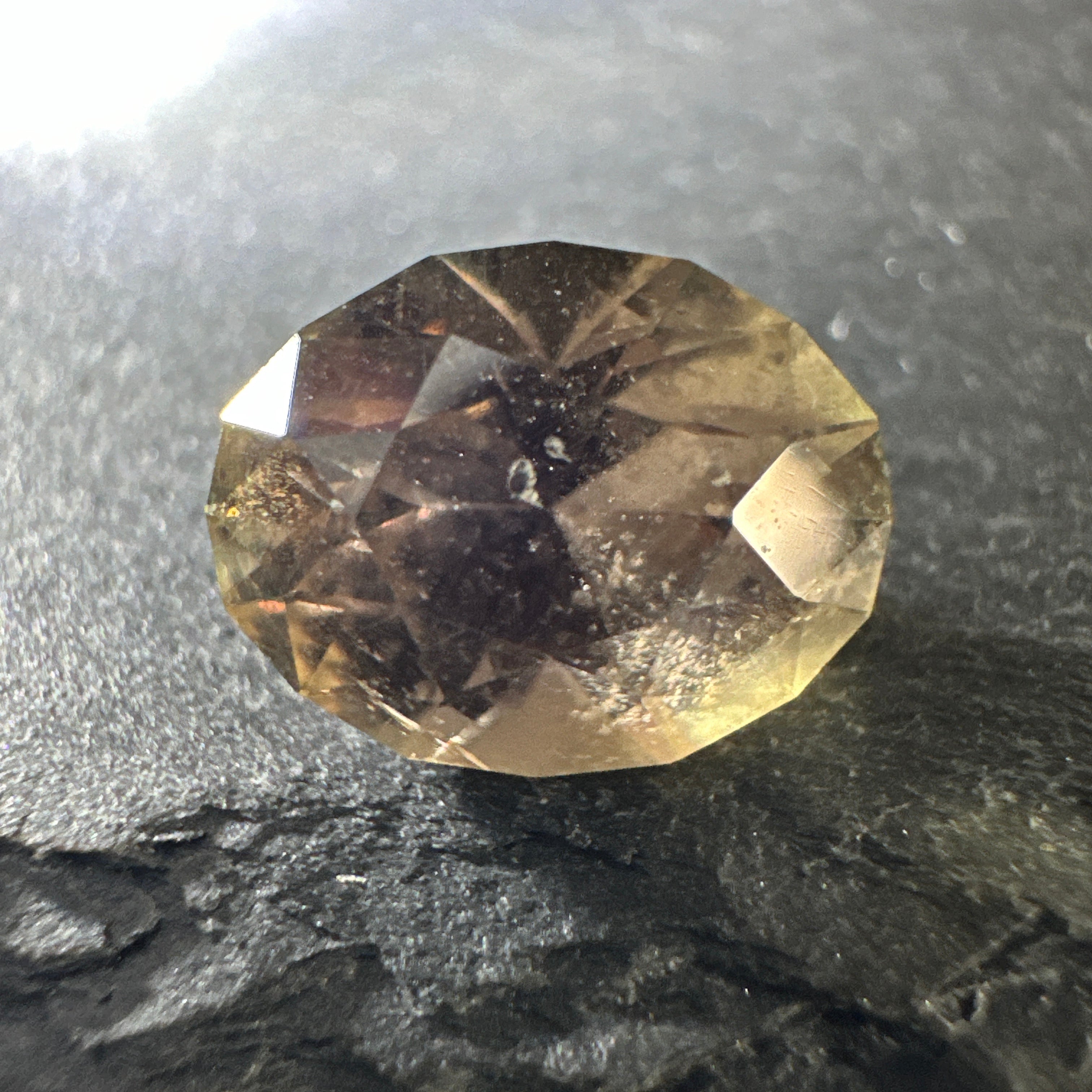 Sapphire, Colour Change, 3.21ct, Umba Valley, Tanzania, Untreated Unheated. Precision cut by us in London. See other pics for colour change effect of this sapphire