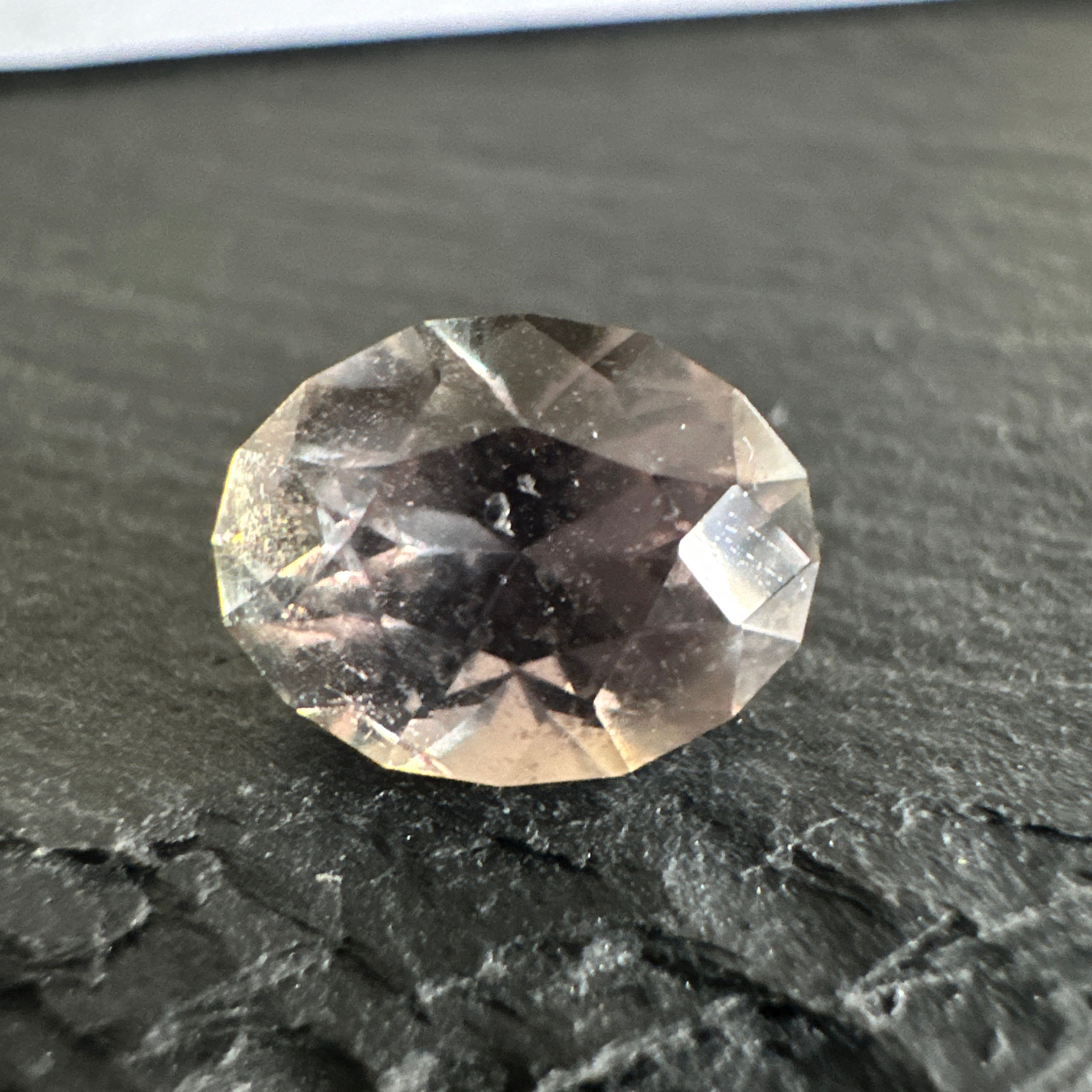 Sapphire, Colour Change, 3.21ct, Umba Valley, Tanzania, Untreated Unheated. Precision cut by us in London. See other pics for colour change effect of this sapphire