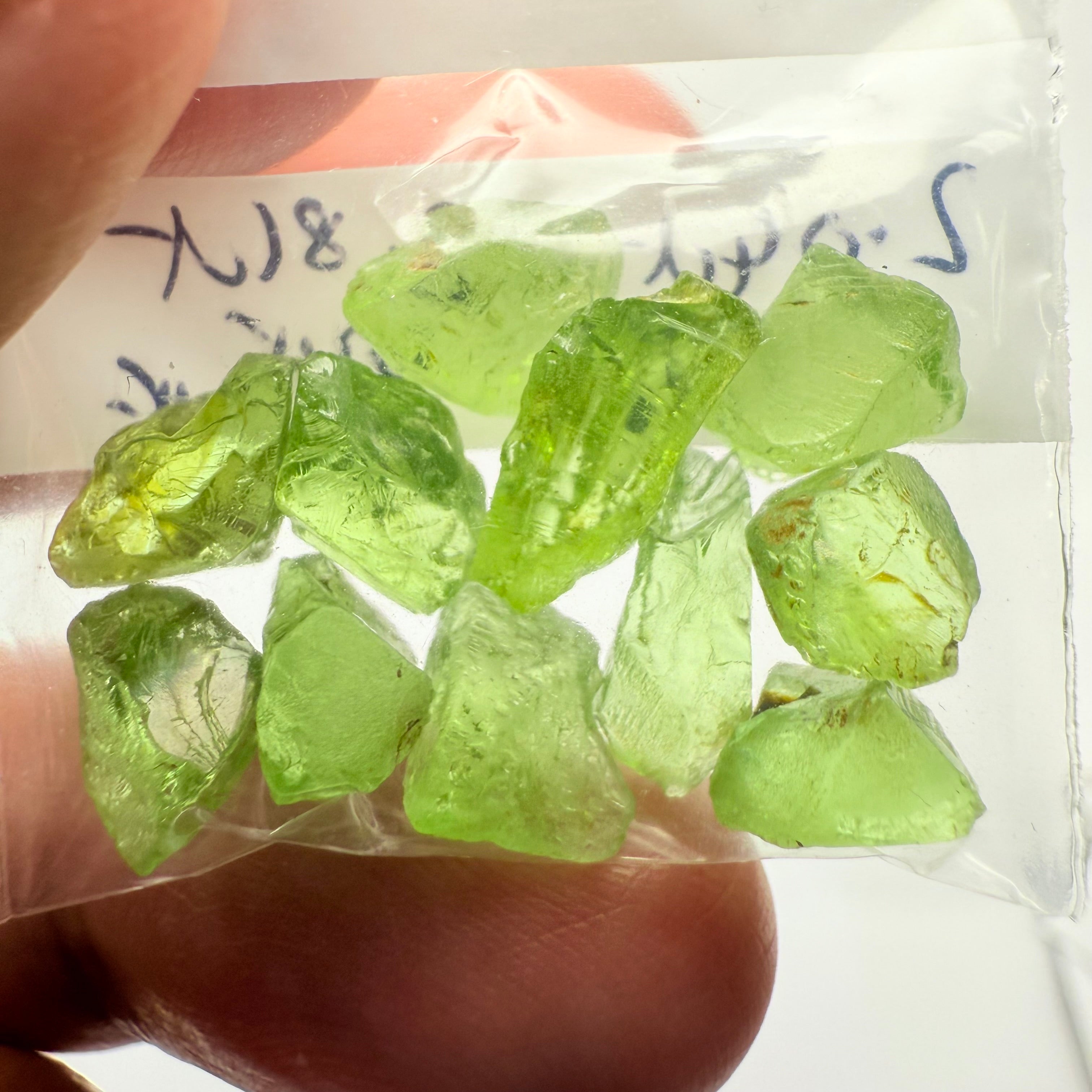 GoGo Peridot Lot, 26.36ct, Mined by the Wa GoGo tribe in Tanzania, Untreated Unheated, Bright Apple Green, 2.04ct-2.81ct, 12pcs, vvs-if