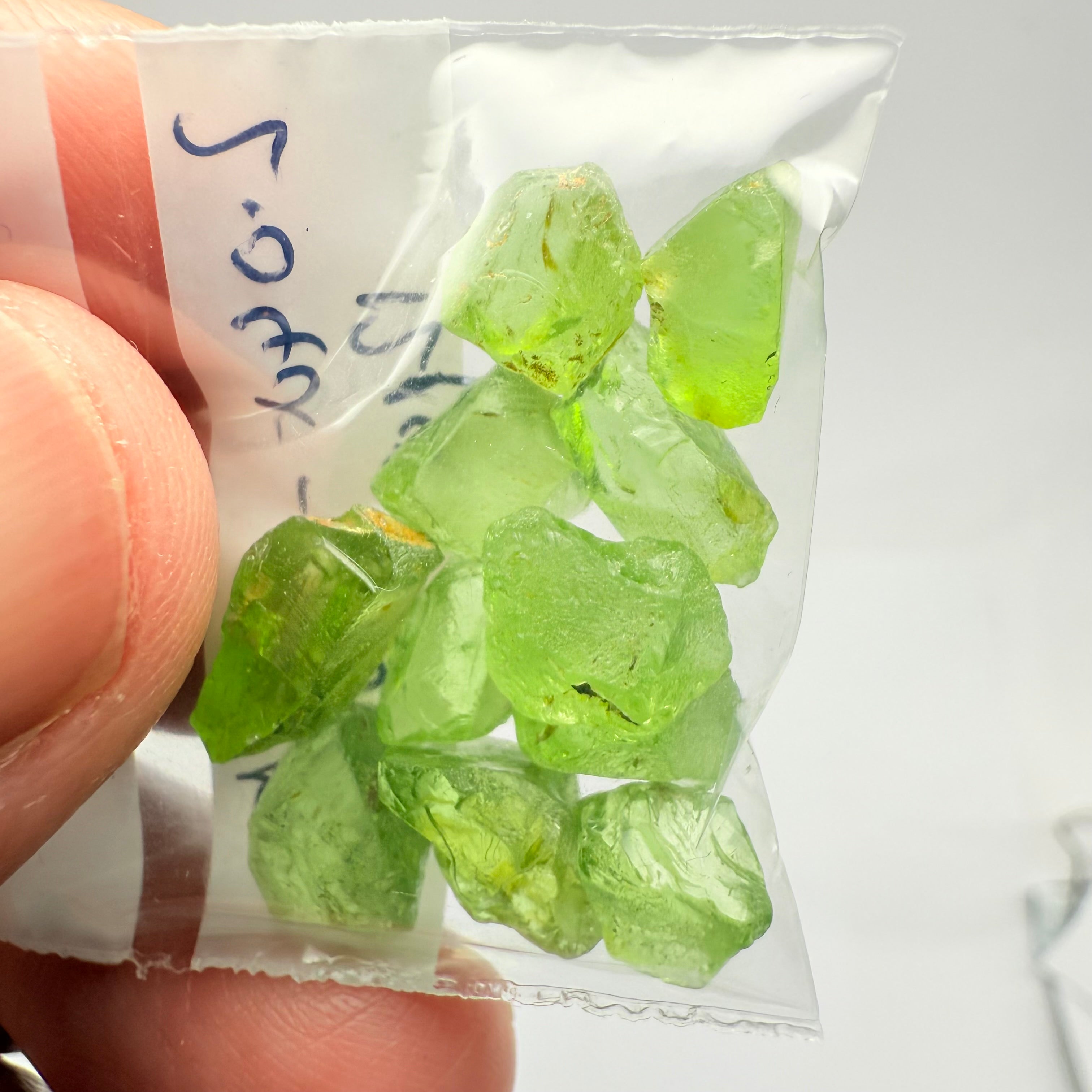 GoGo Peridot Lot, 26.36ct, Mined by the Wa GoGo tribe in Tanzania, Untreated Unheated, Bright Apple Green, 2.04ct-2.81ct, 12pcs, vvs-if