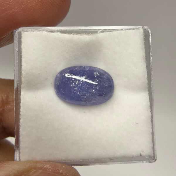 Tanzanite cabochon, 4.20ct, Tanzania, gently heated