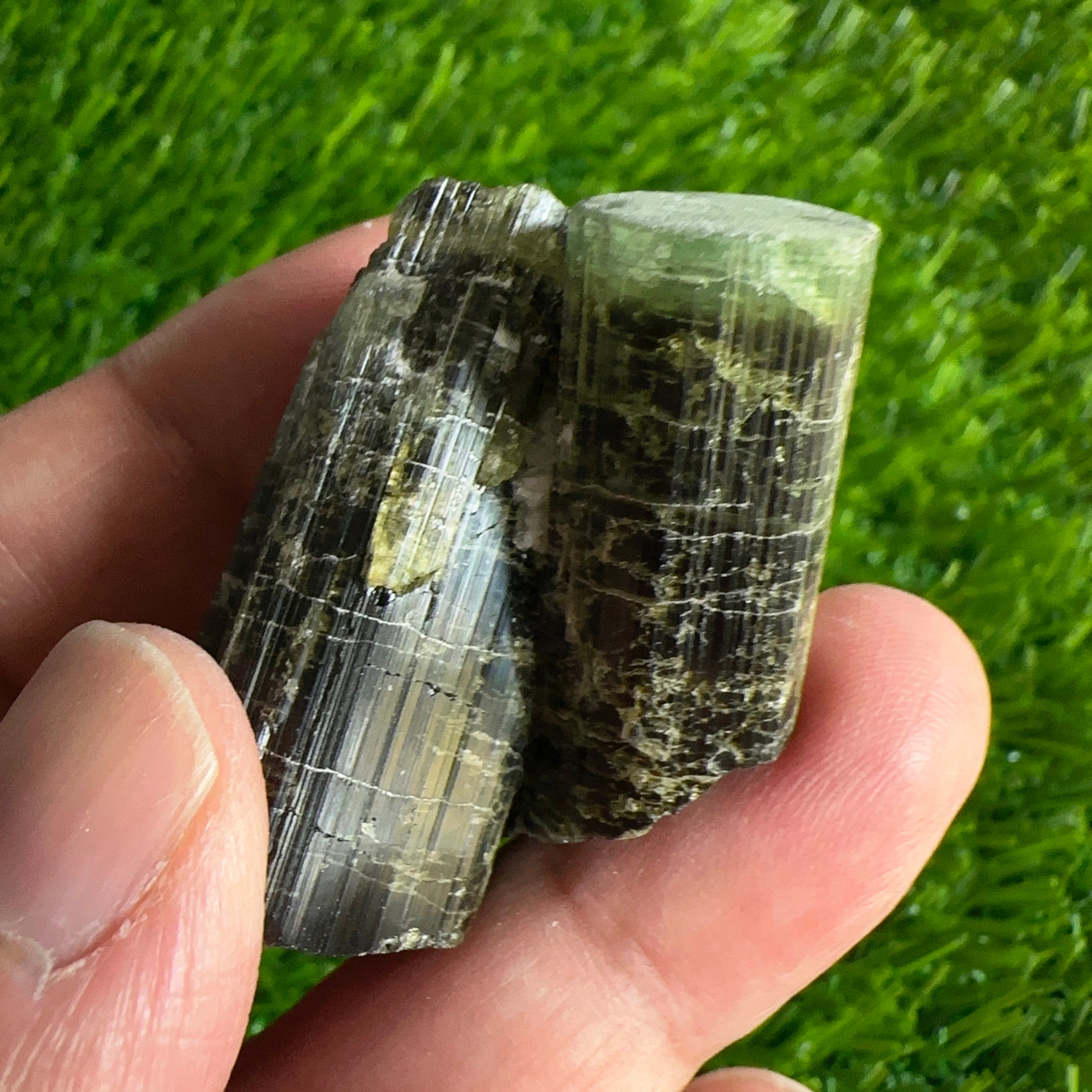 Tourmaline Crystal, 42.90gm, Tanzania.