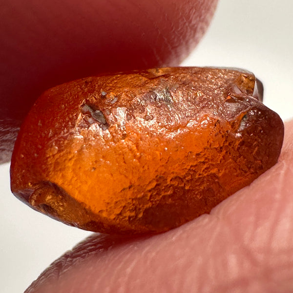 Mahenge Malaya Garnet, 4.70ct, Tanzania, Untreated Unheated, VVS, a very vivid Mahenge Malaya