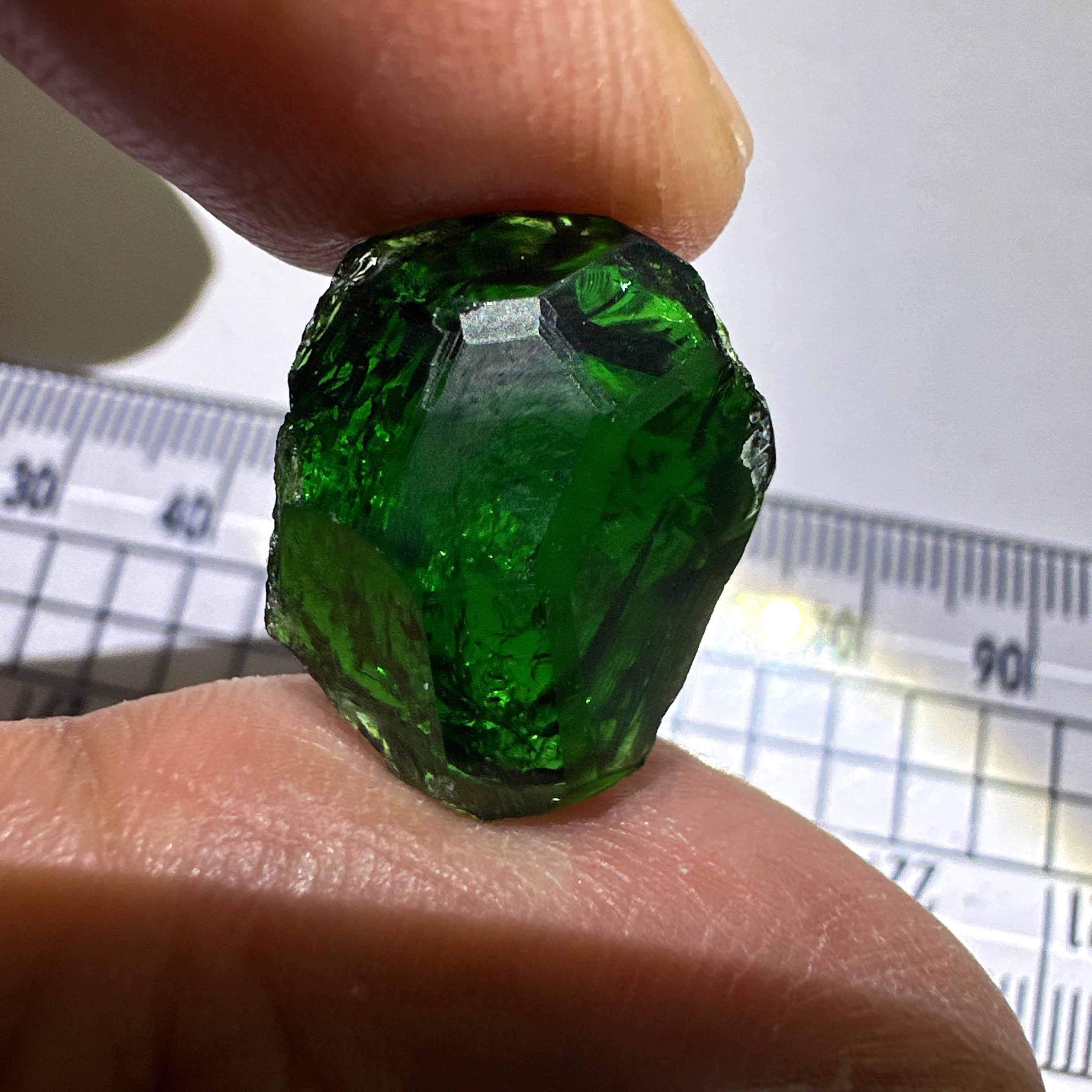 Huge Chrome Tourmaline, 14.90ct, Tanzania, Untreated Unheated, VVS-IF with one spot, I have circled the spot in red on one of the pictures, stone is dark and shown in different lights