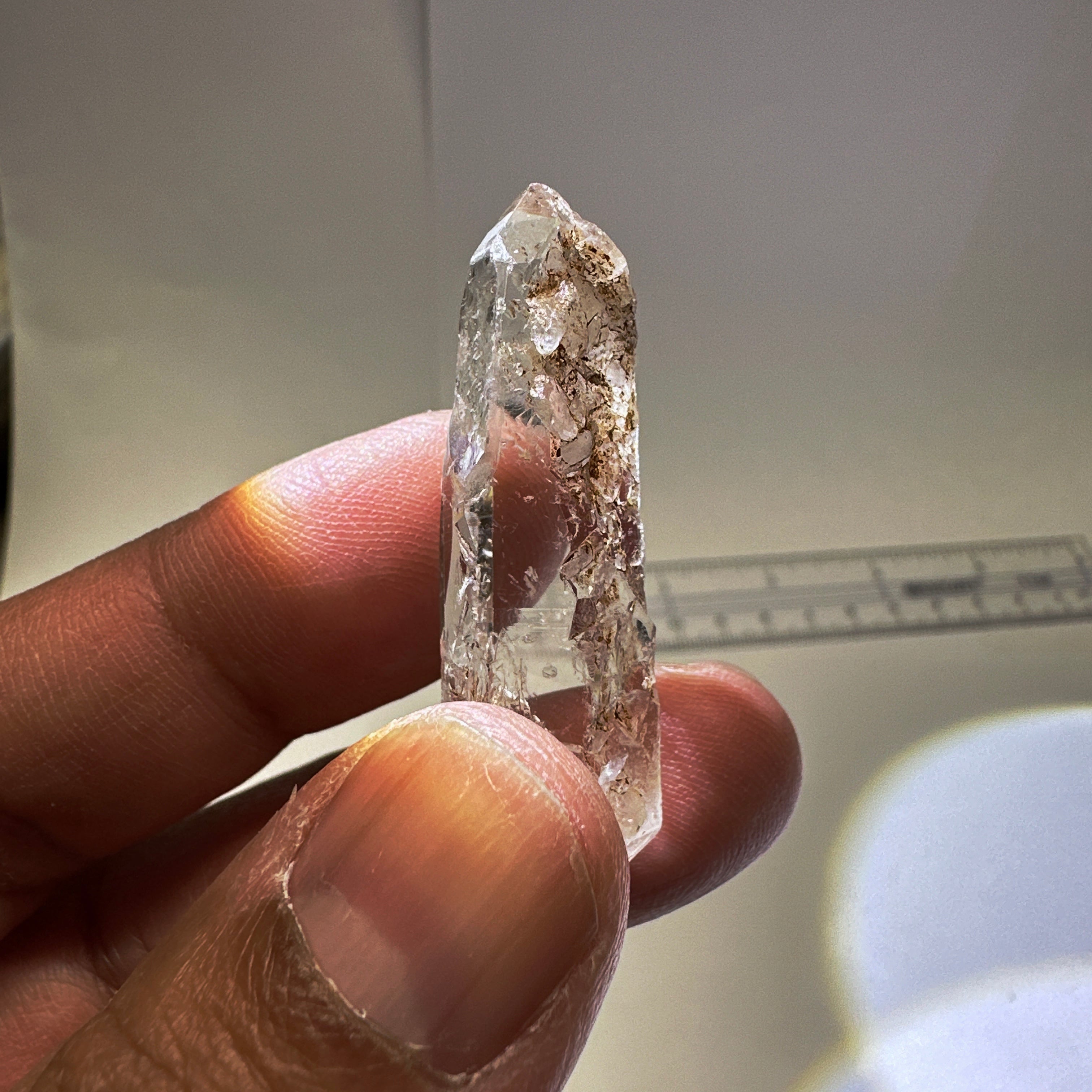 Mondo Quartz Crystal, 6gm, Tanzania