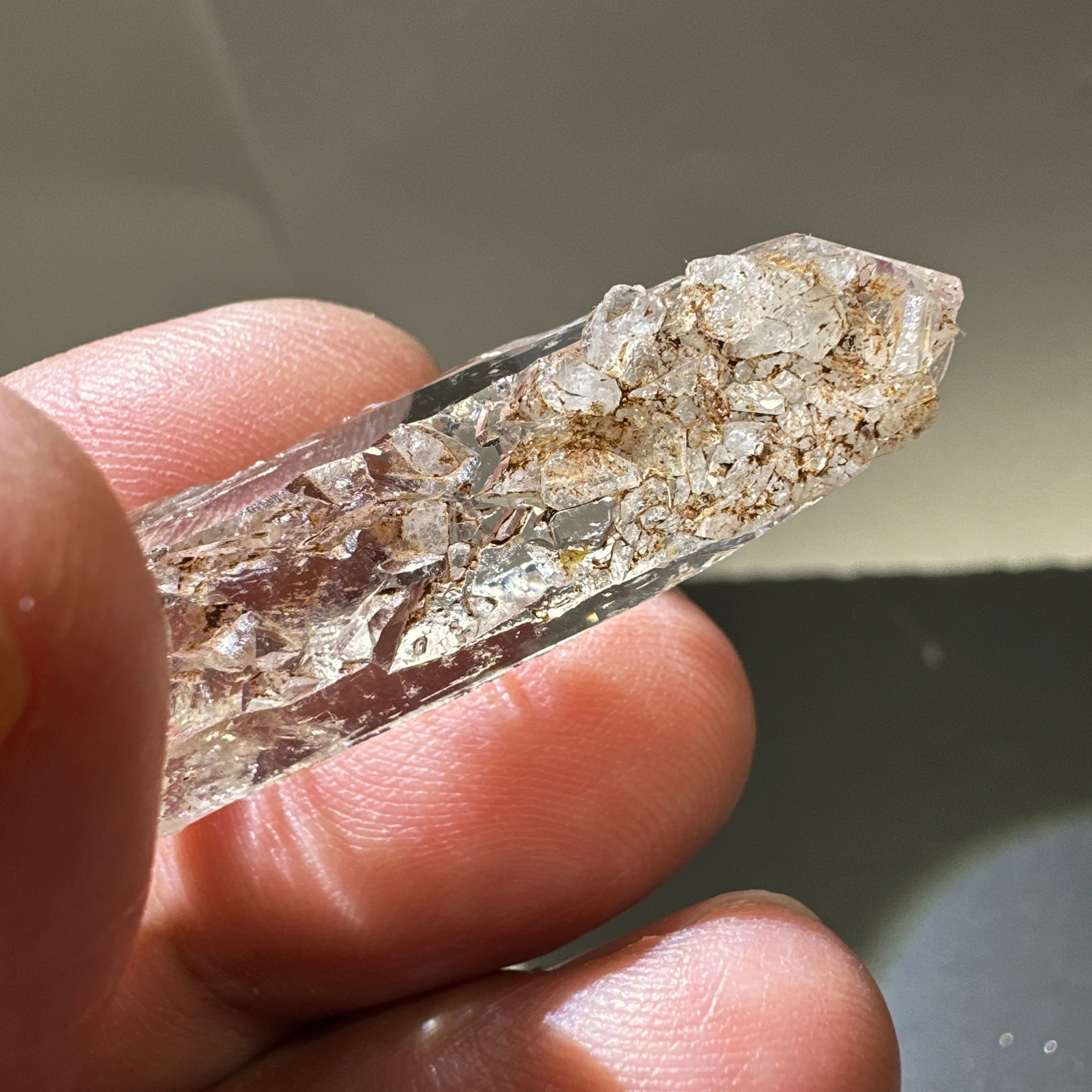 Mondo Quartz Crystal, 6gm, Tanzania